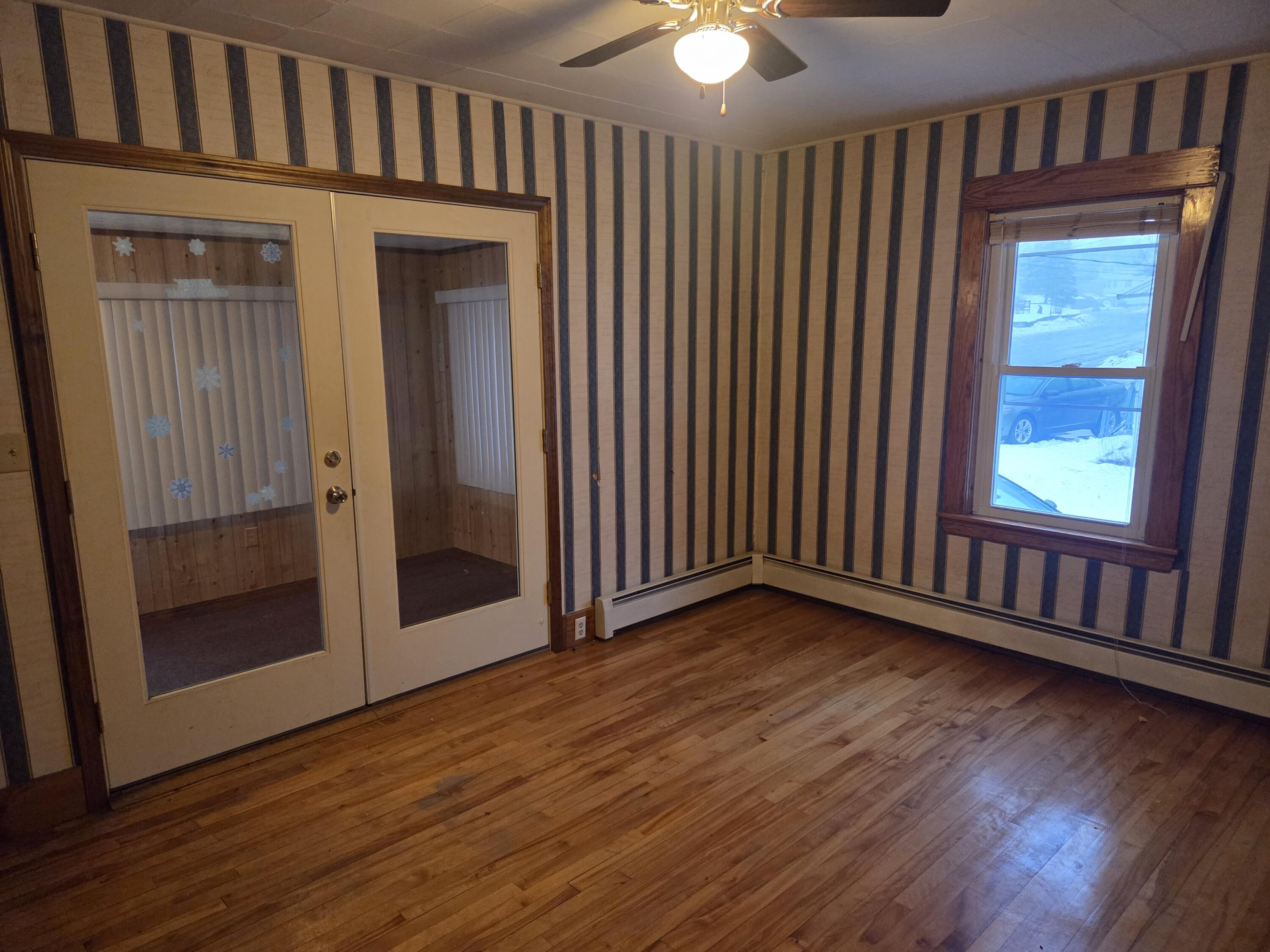 90 Bates Street, Millinocket, ME, 04462