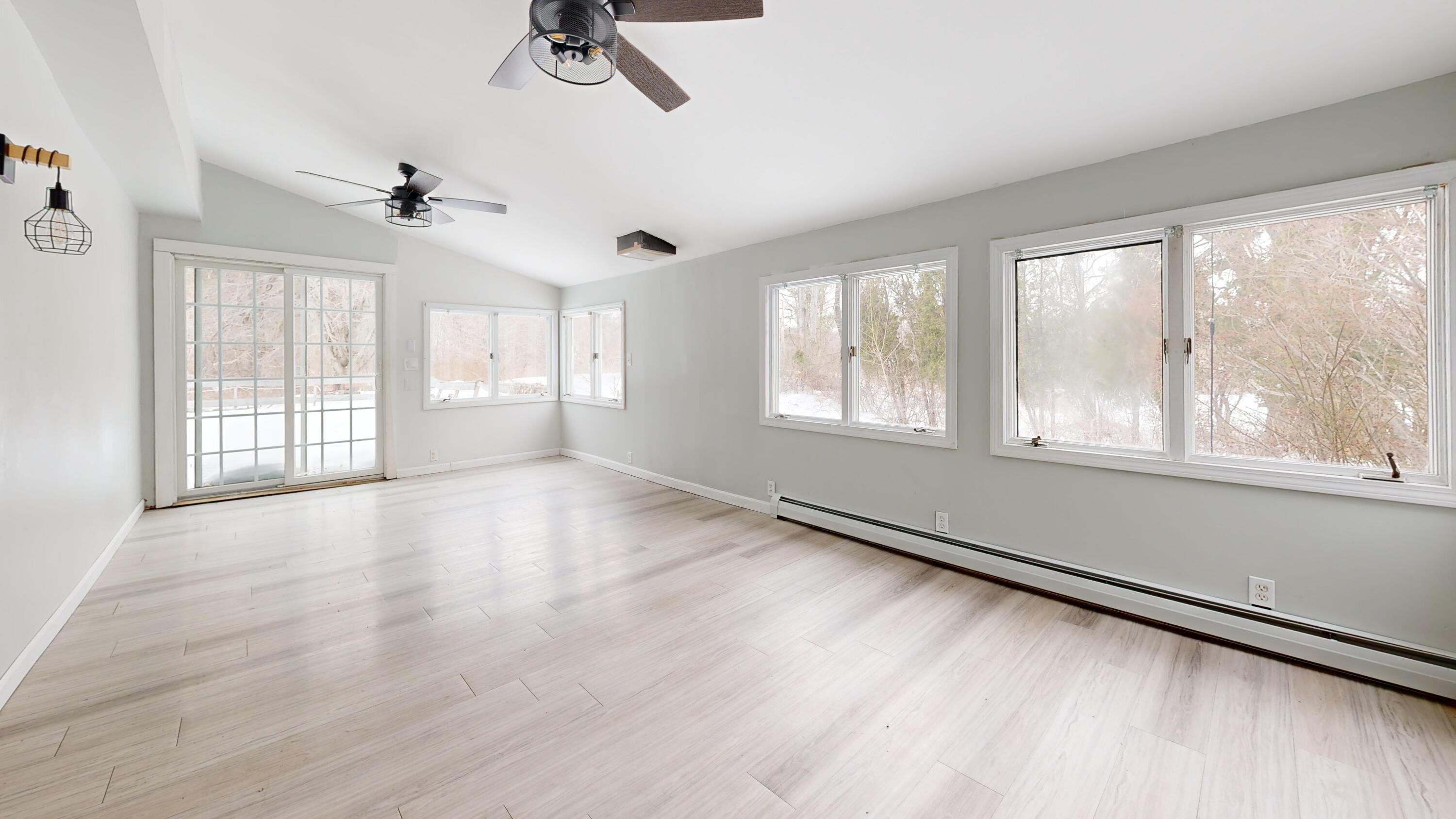 121-123 Oak Hill Road, Auburn, ME, 04210