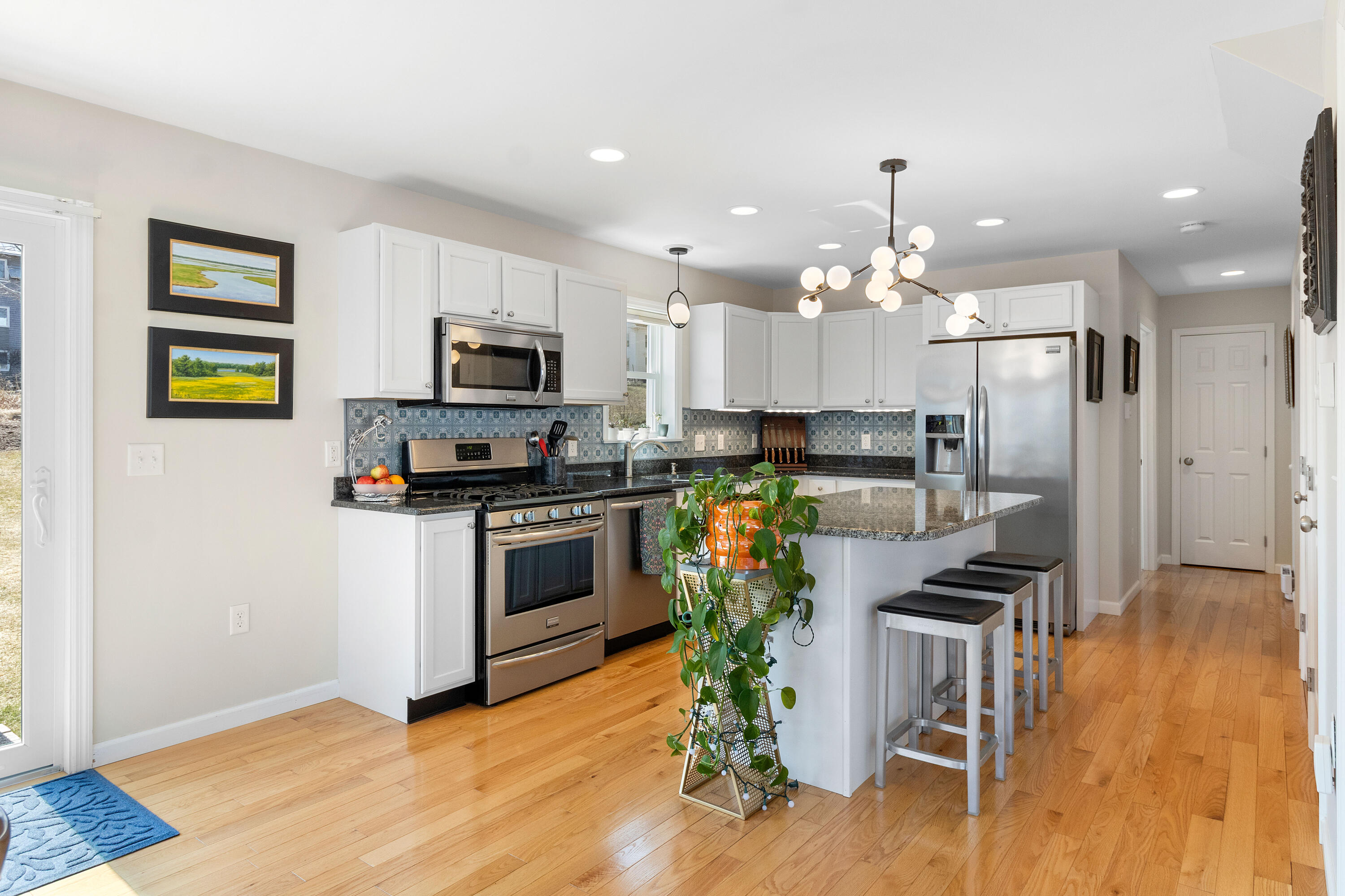 81 Crescent Street, Rockland, ME, 04841