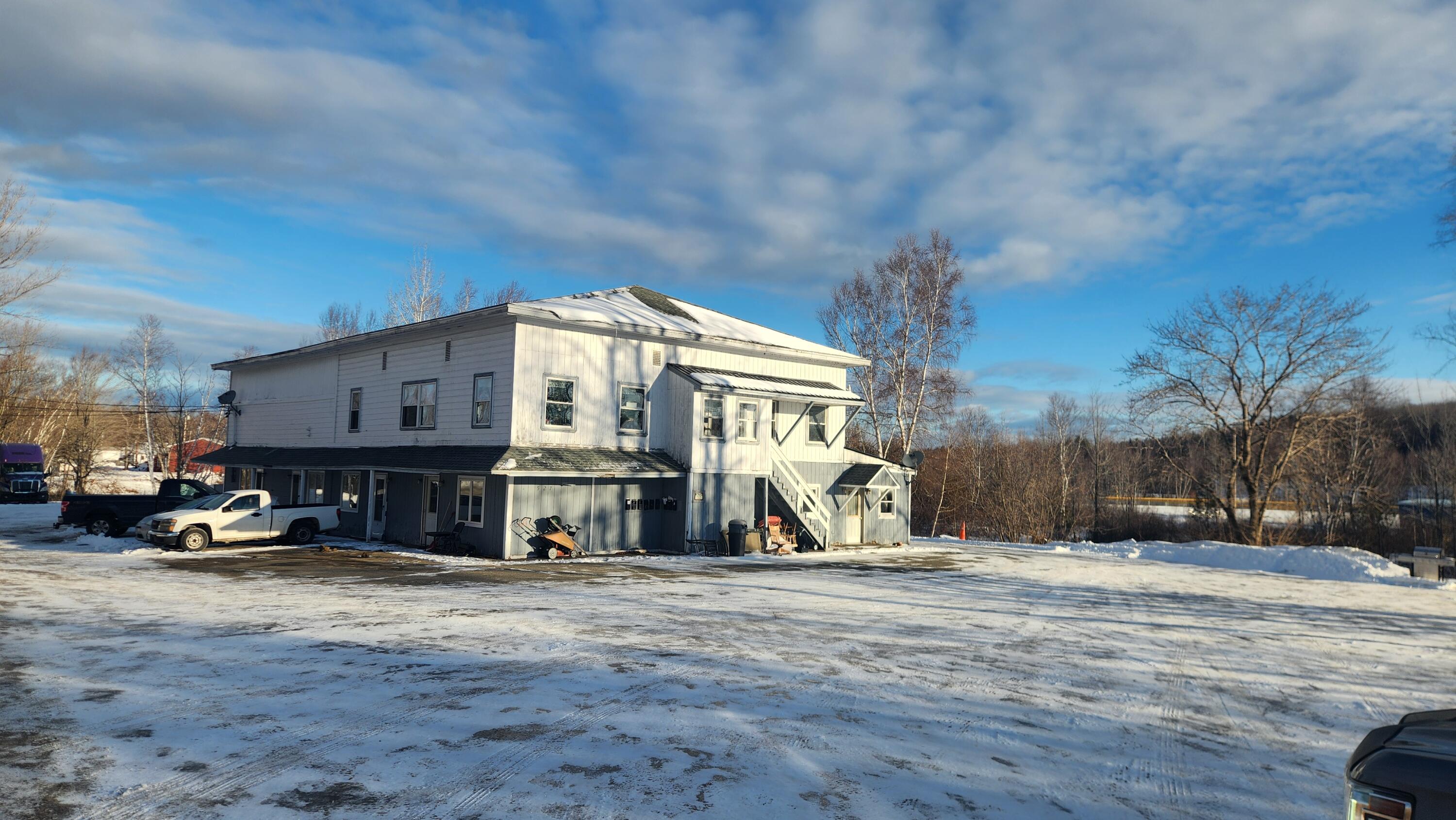 97 Penobscot Avenue, Millinocket, ME, 04462
