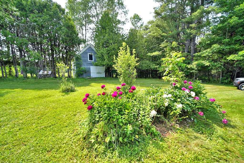 95 Sunset Park Road, Orient, ME 04471 25x15-stable-barn-shed