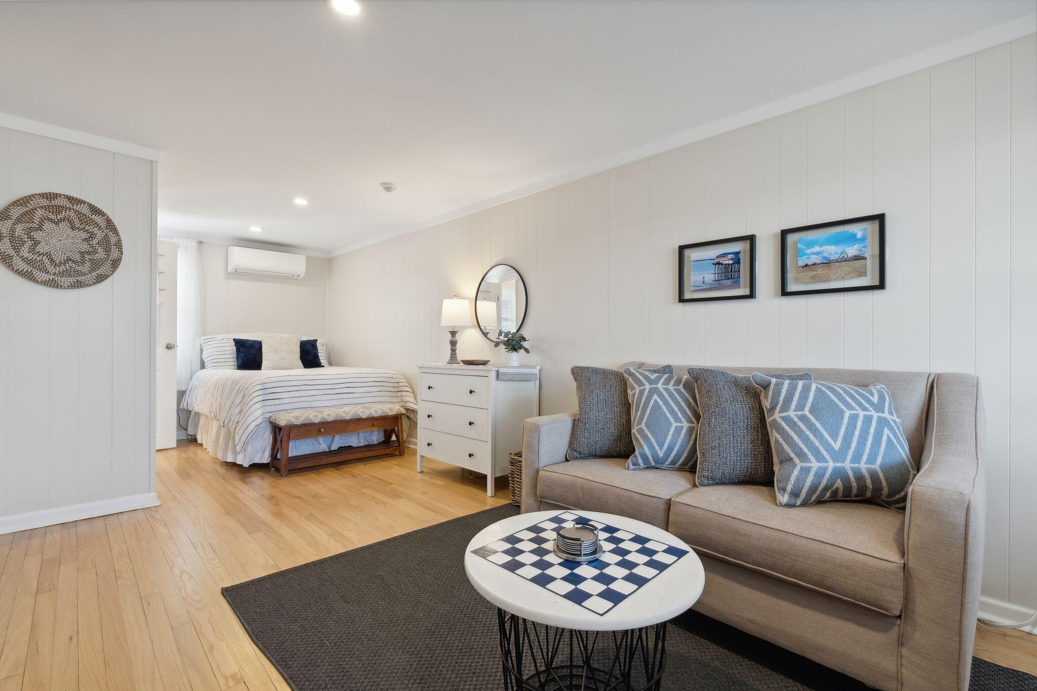 78 E Grand Avenue 202
