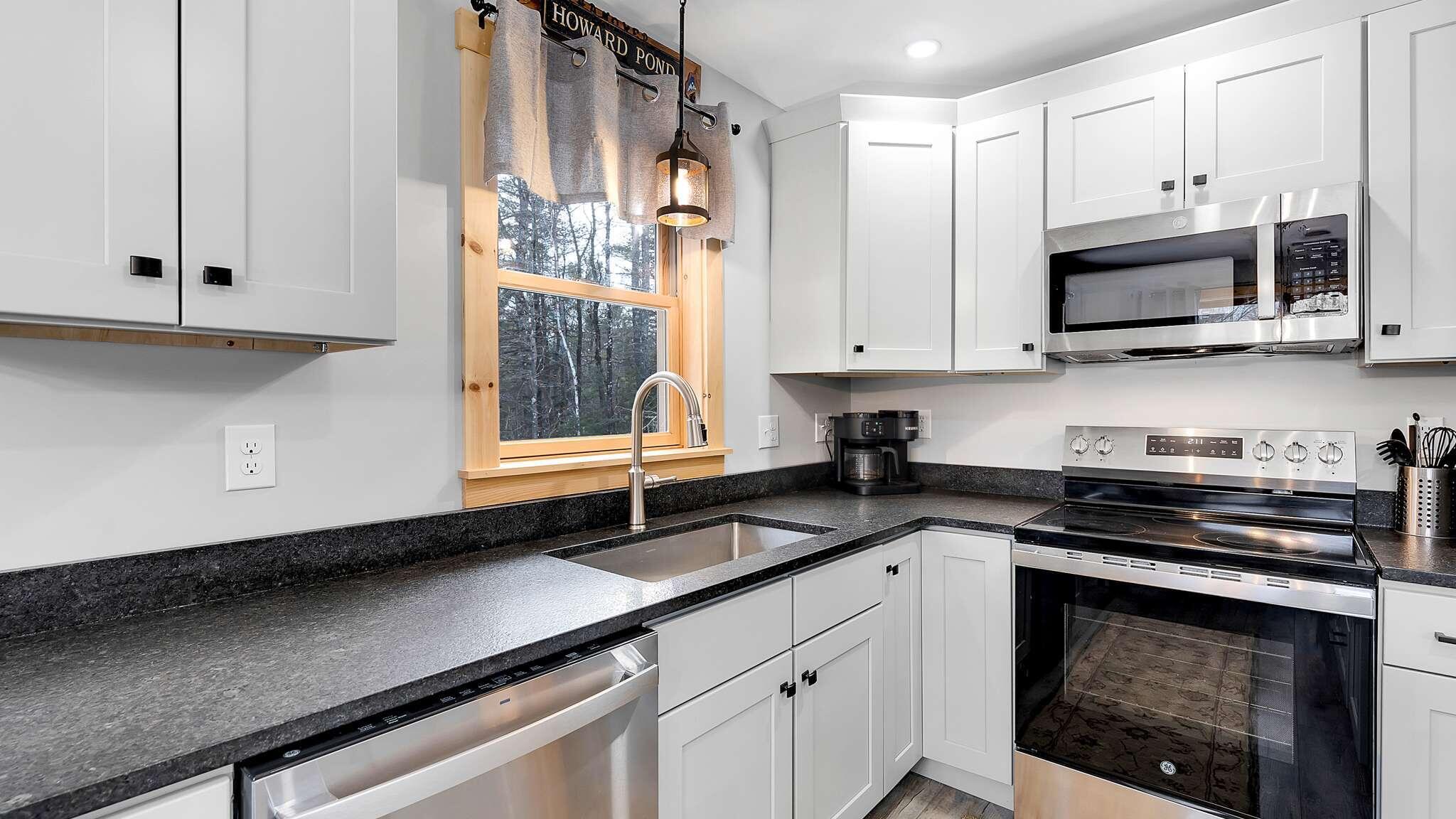 1 Stearns Hill, Hanover, ME, 04237