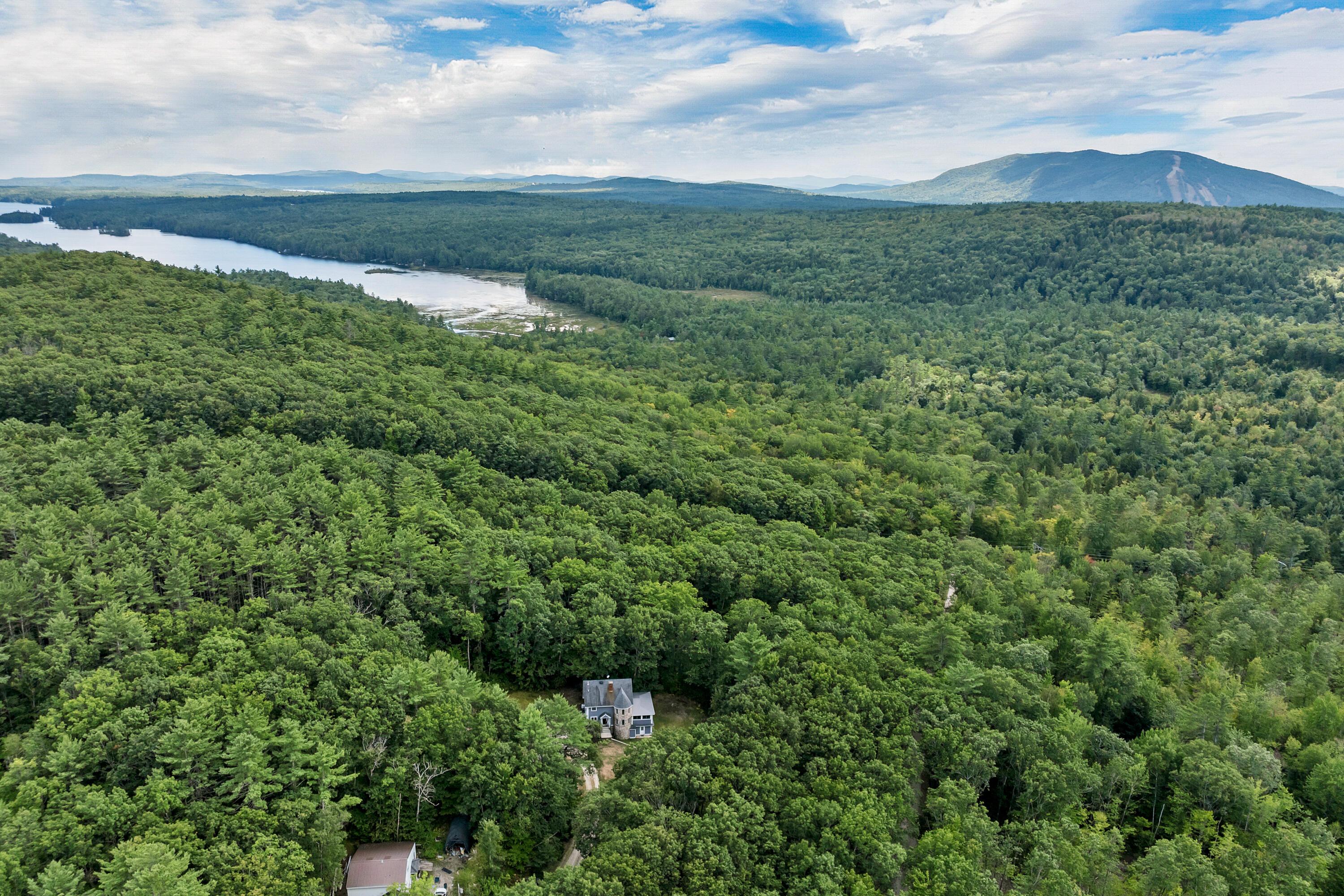 15 Lois Lane, Sweden, ME, 04040