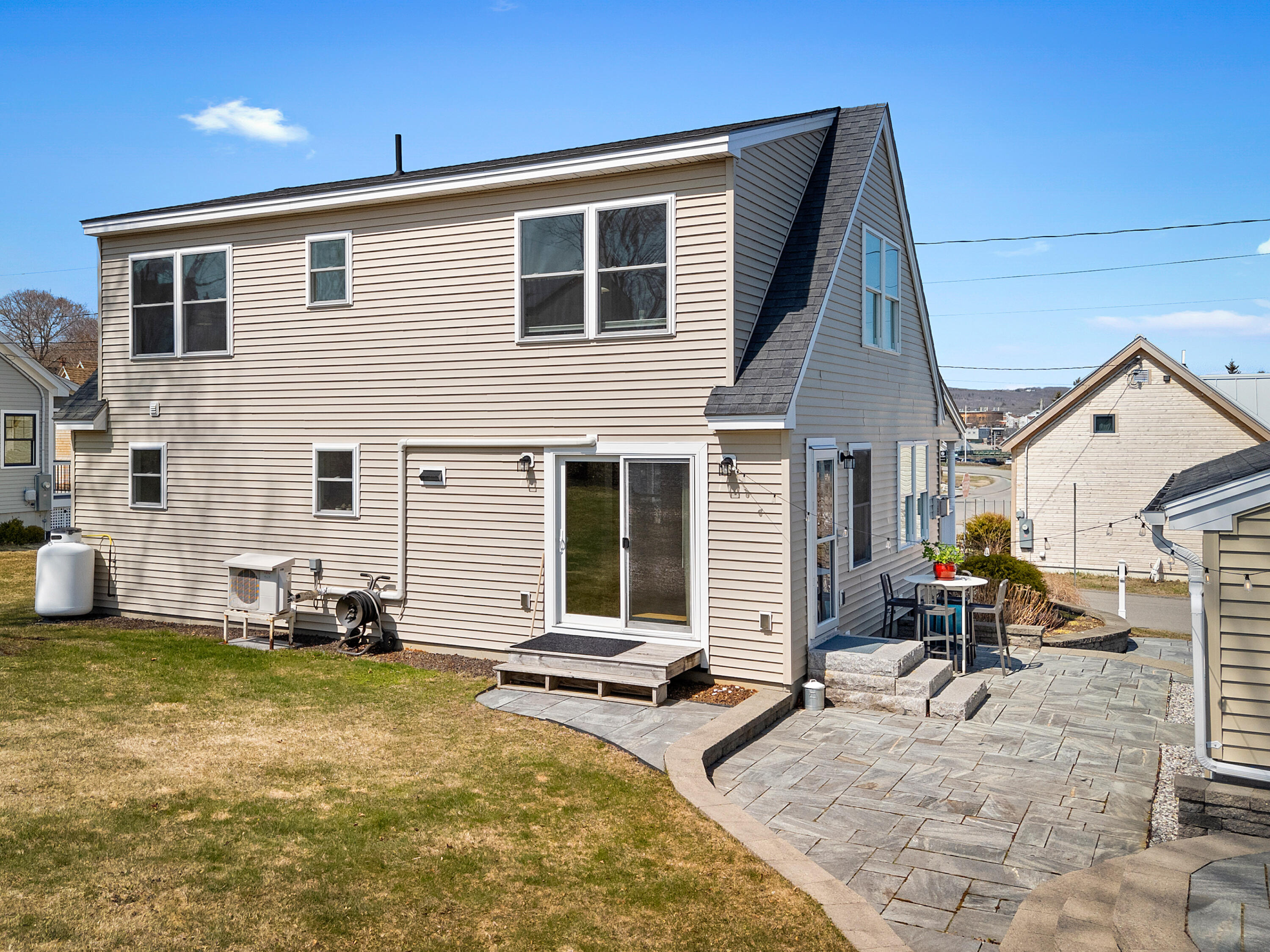 81 Crescent Street, Rockland, ME, 04841