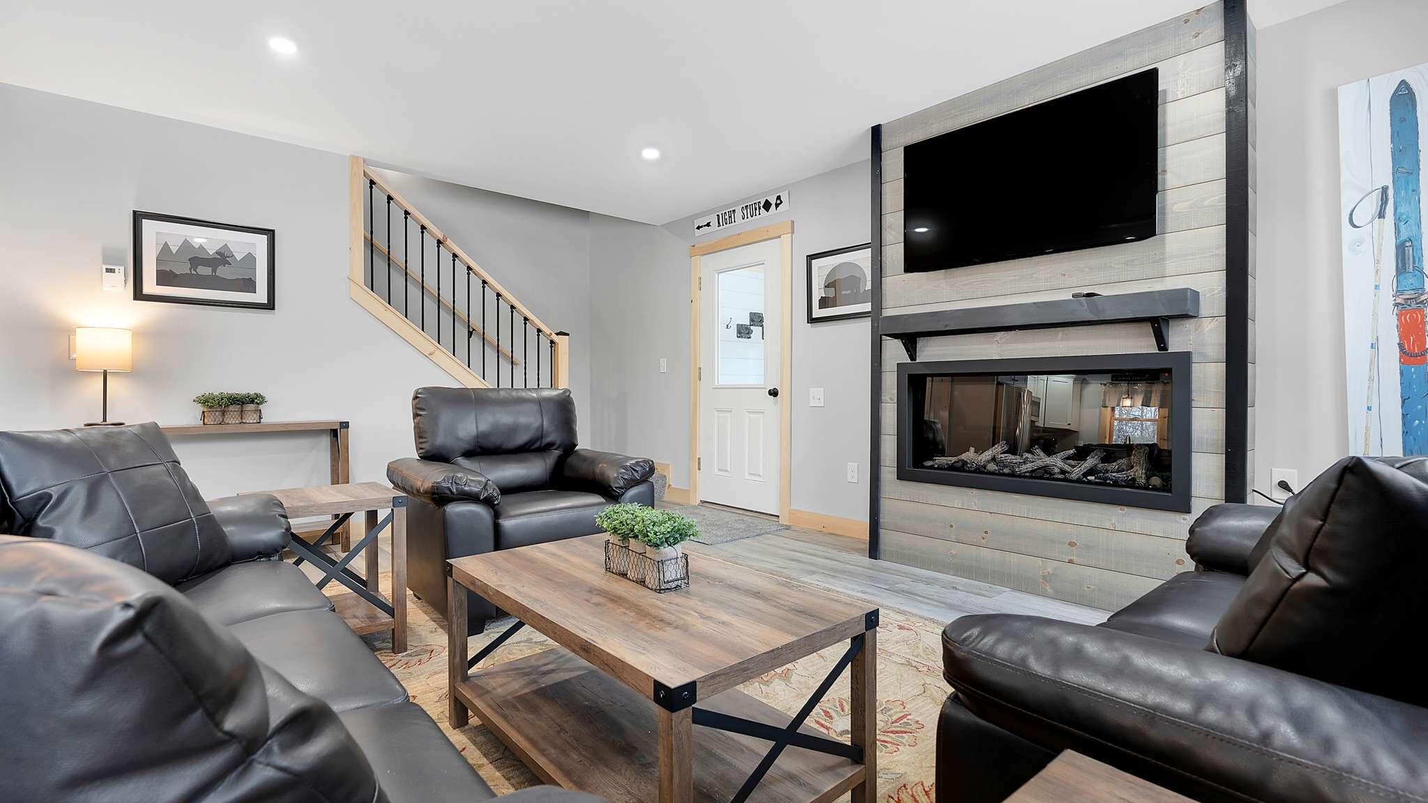 1 Stearns Hill, Hanover, ME, 04237