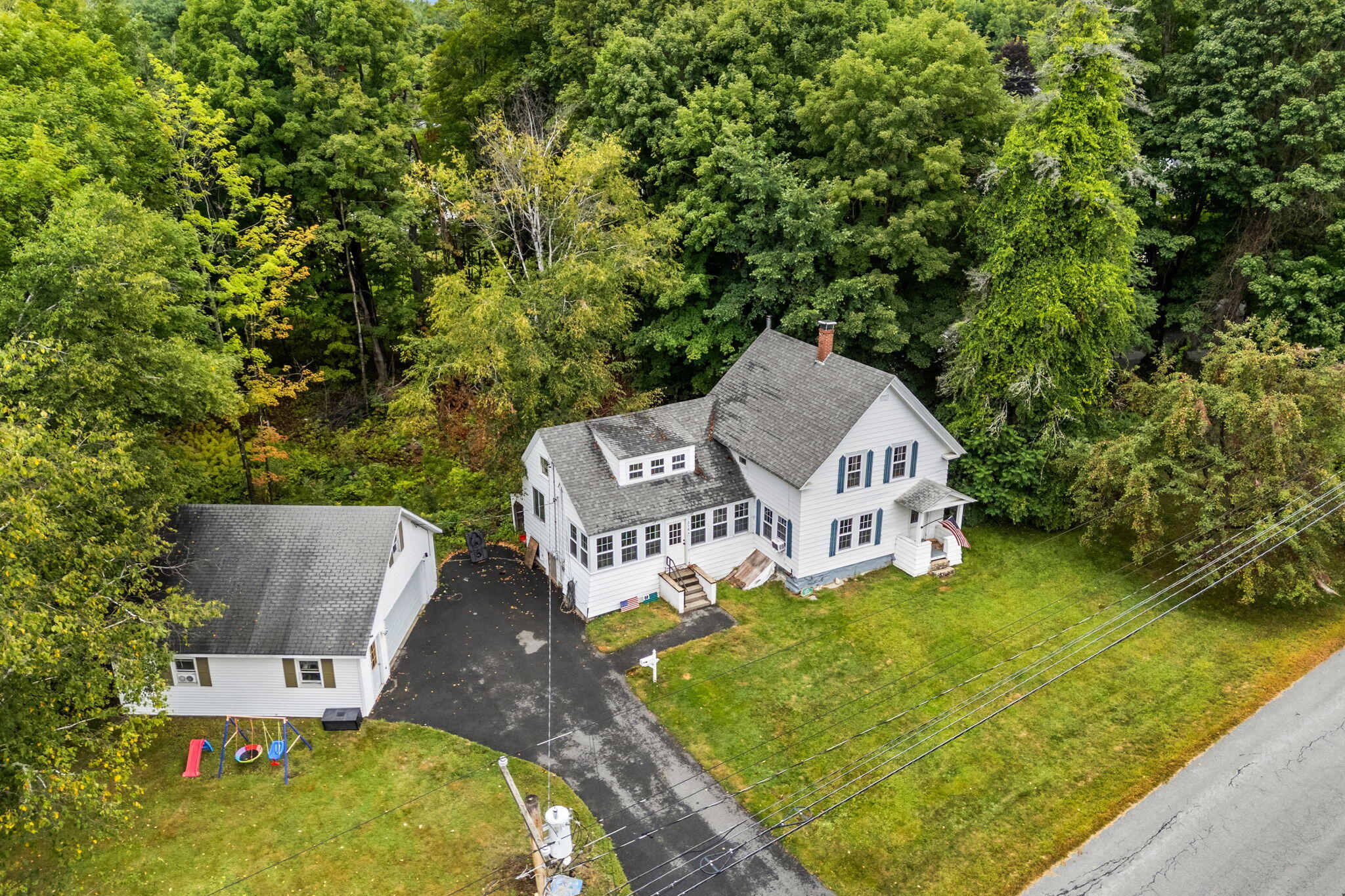 Photo of 210 Middle Street Farmington ME 04938