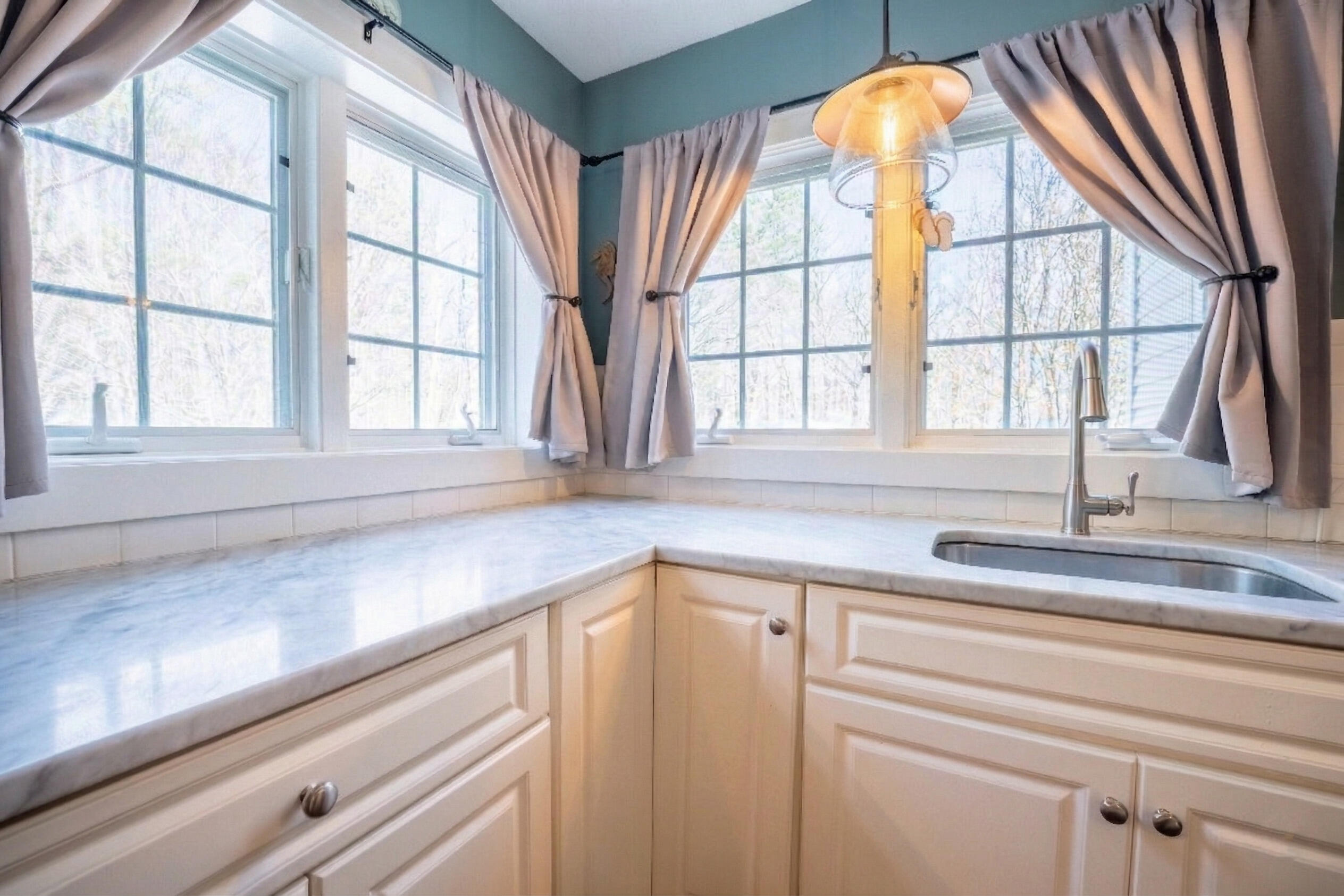 2 River Road, York, ME, 03902