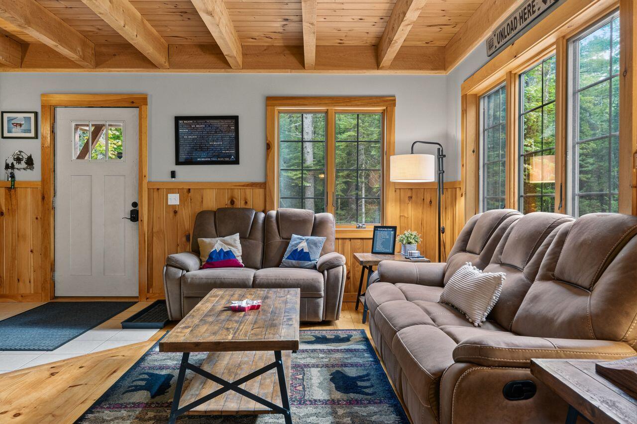 2016 Brook Falls Road, Carrabassett Valley, ME 04947 Living Room