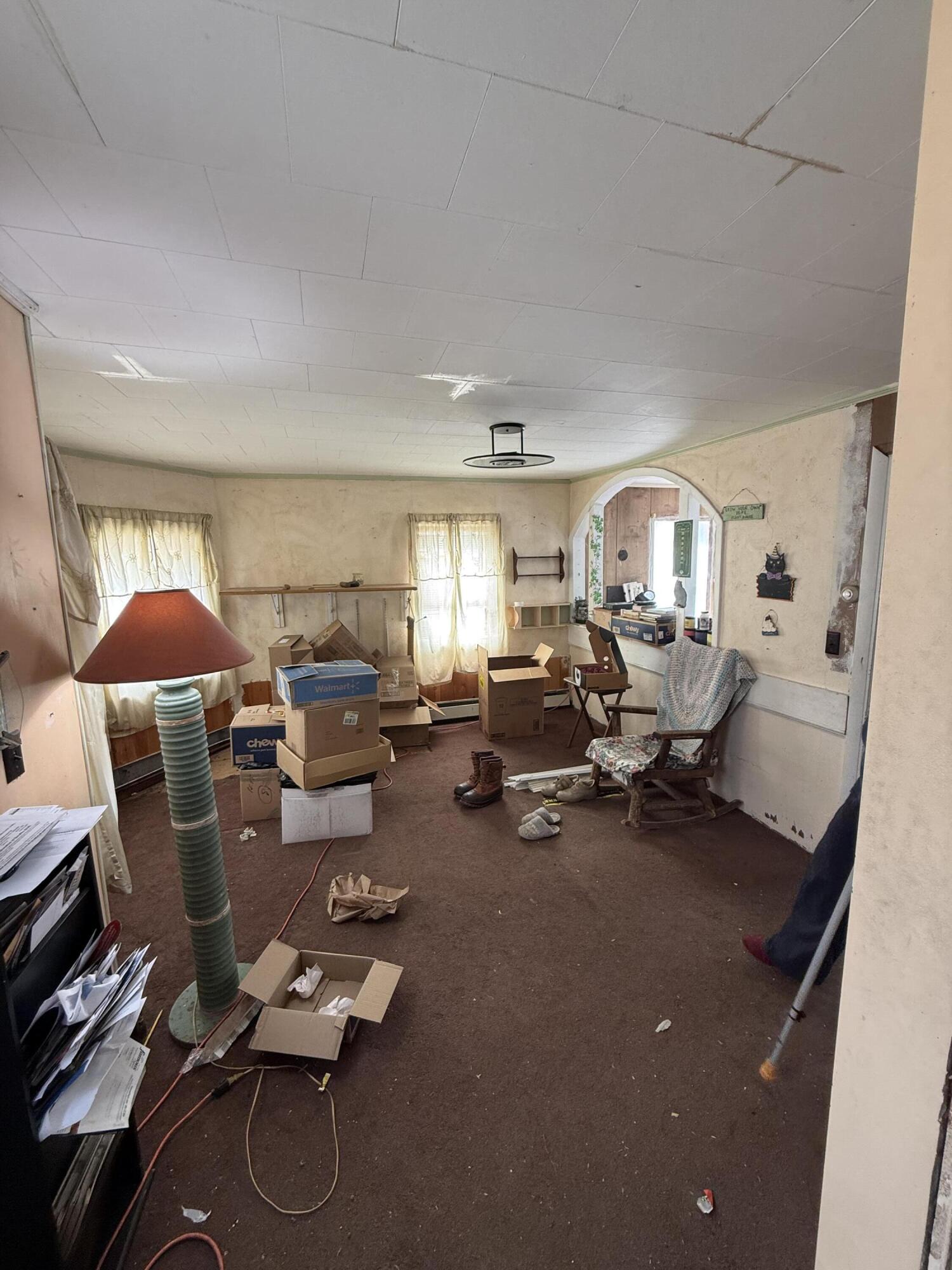 19 Perry Street, Lincoln, ME, 04457