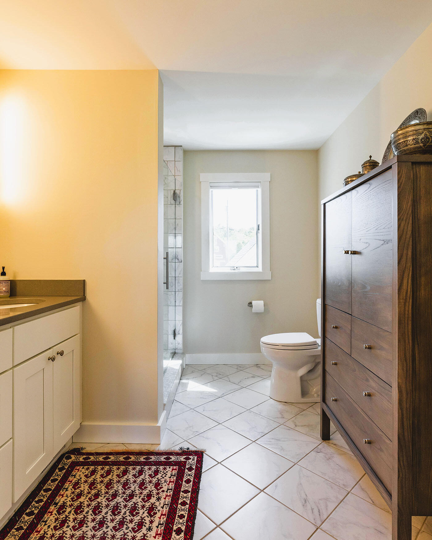 269 Mill Street, Rockport, ME 04856 full bath with shower and double sinks