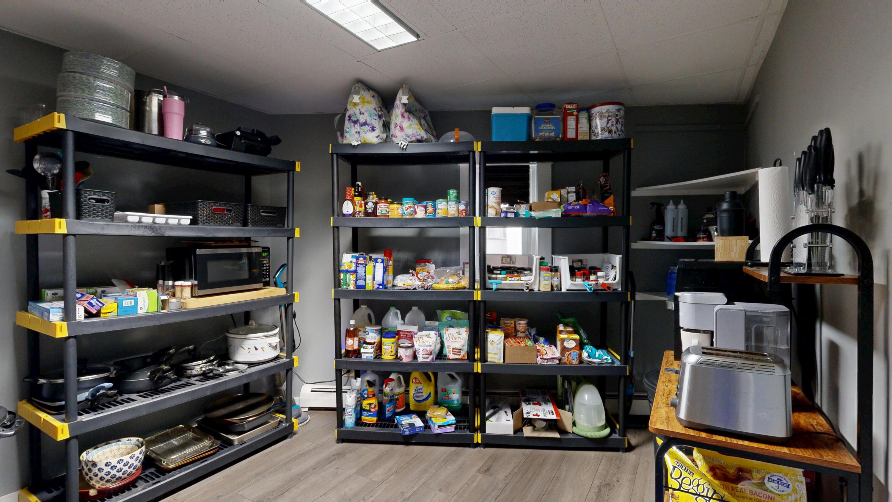 26 Holland Street, Lewiston, ME, 04240