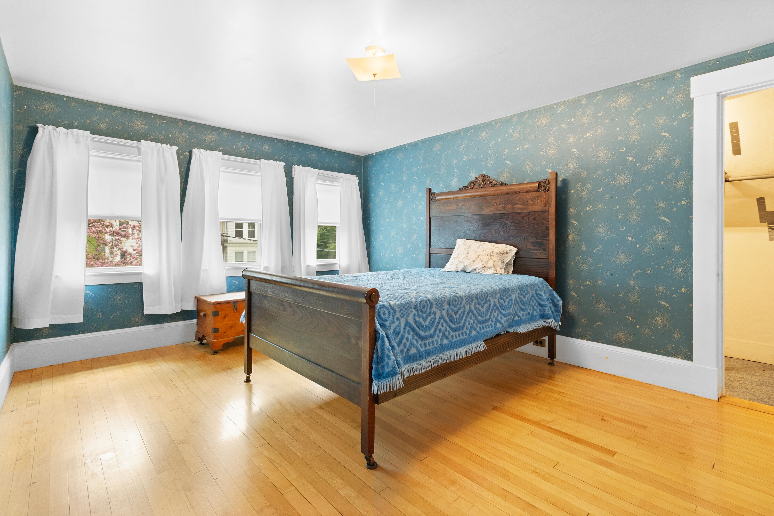 28 Main Street Hill 24