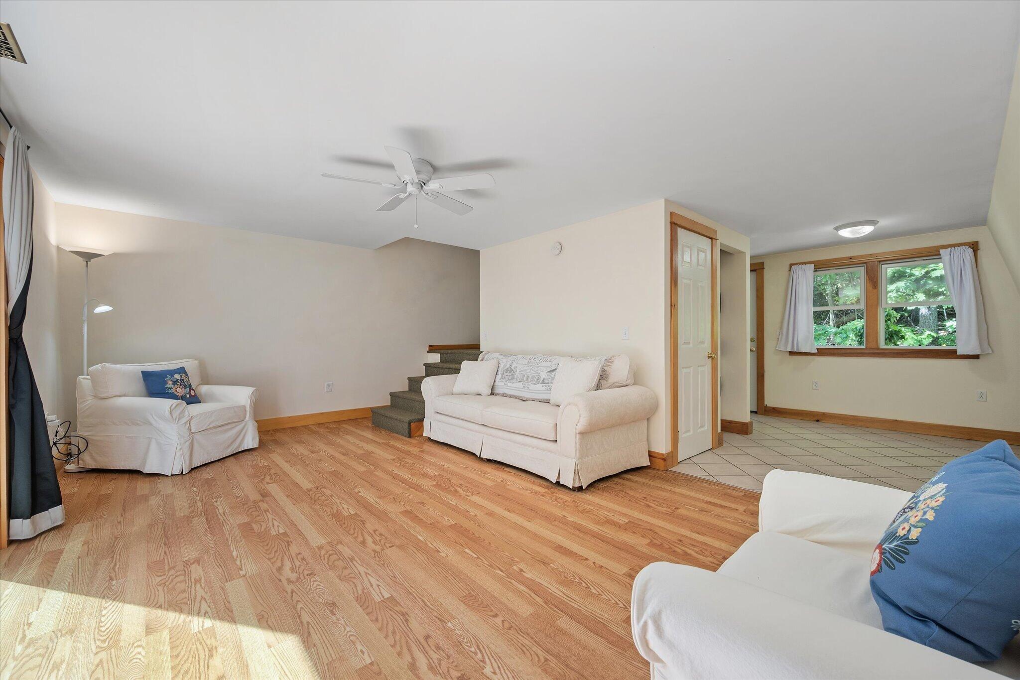 10 Maslow Square UNIT 10, Blue Hill, ME, 04614