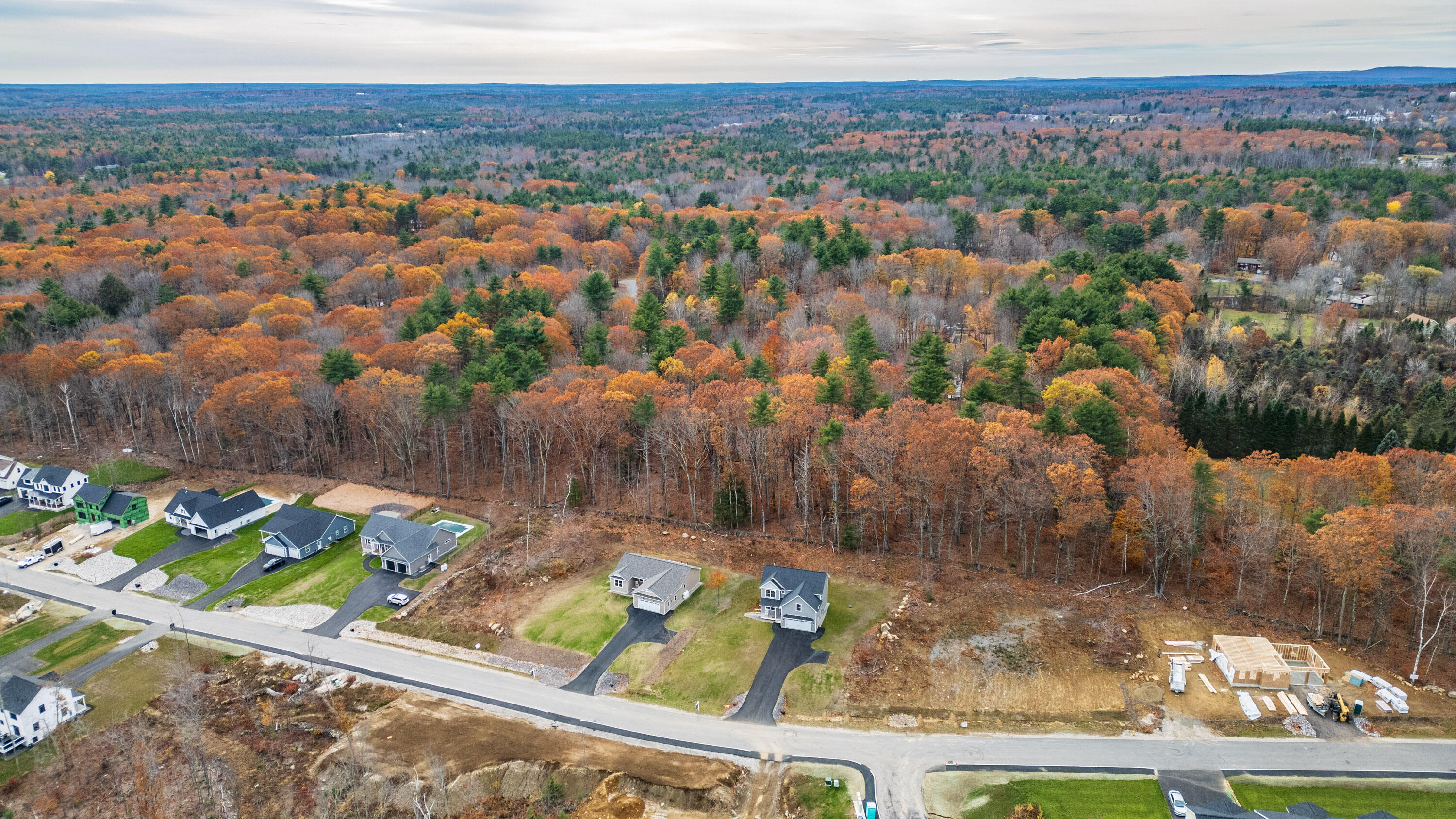 33 Woodbrey Lane, Standish, ME, 04084