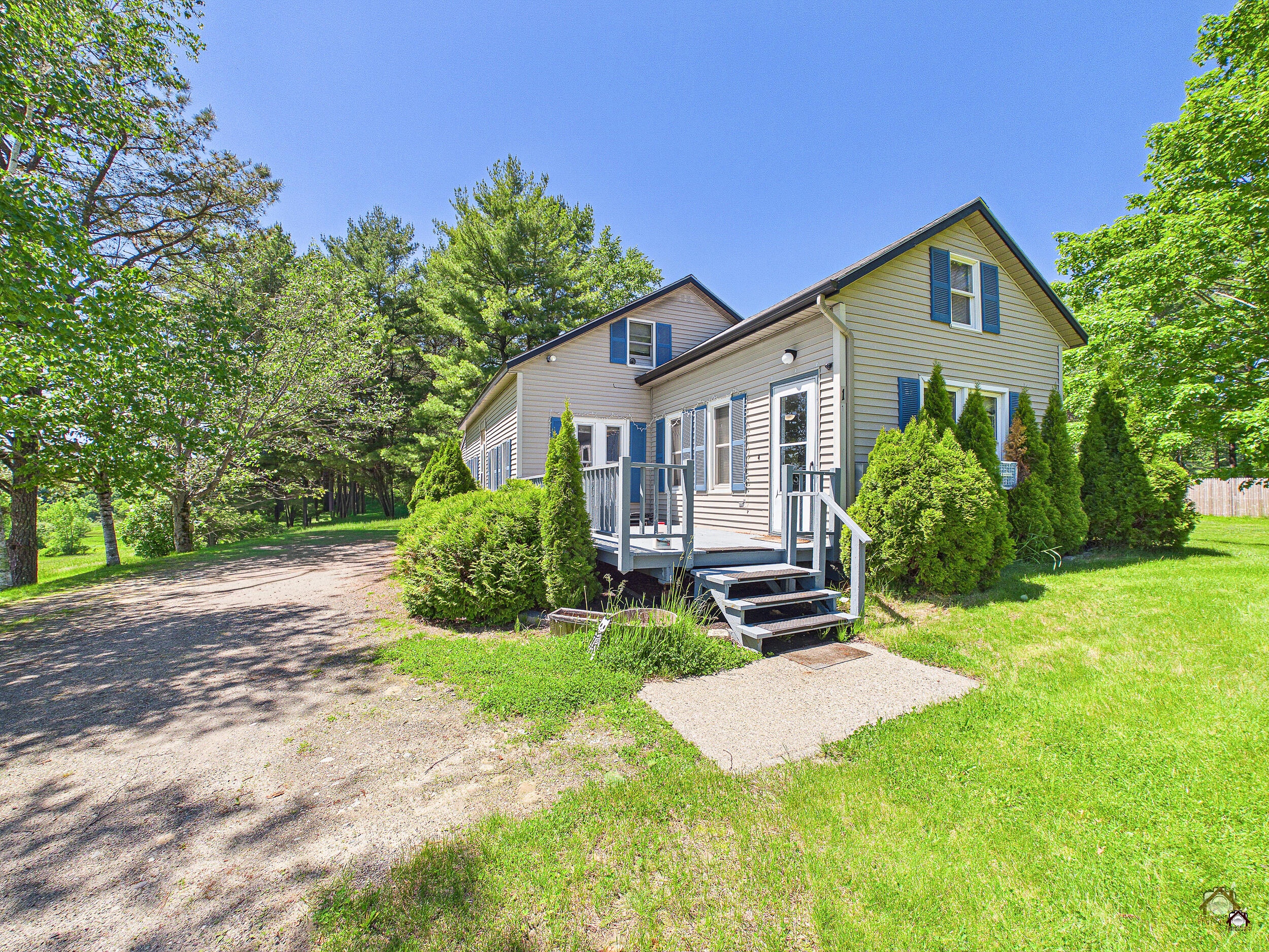Photo of 1 Janabye Lane Hallowell ME 04347