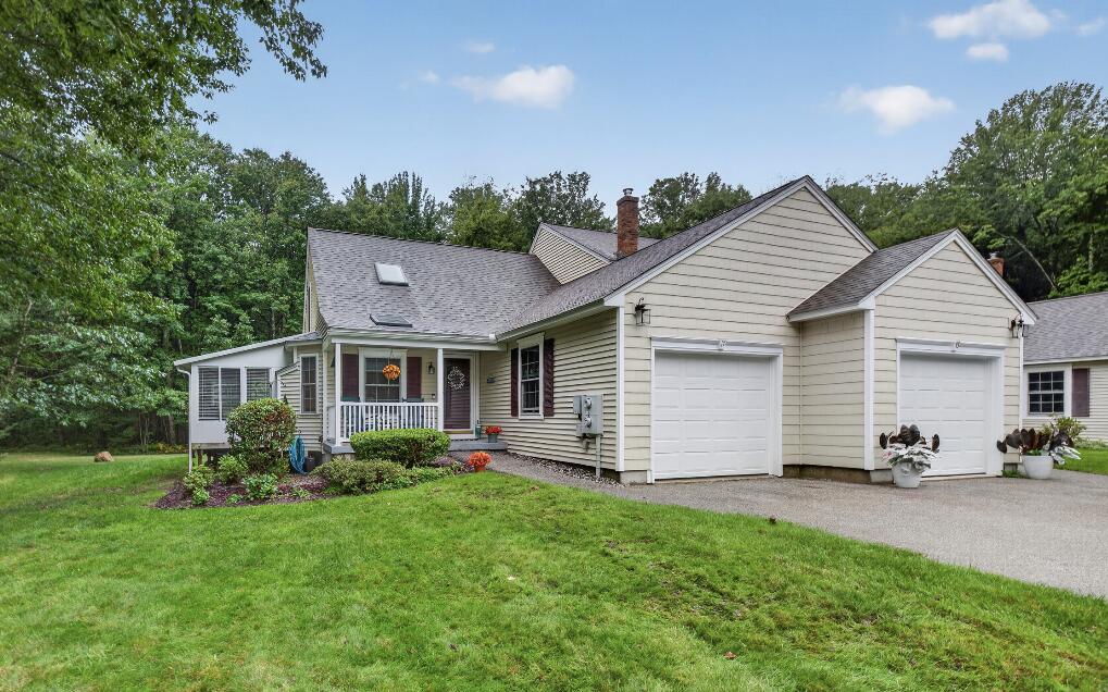 Photo of 17 Cambridge Court #17 Kennebunk ME 04043