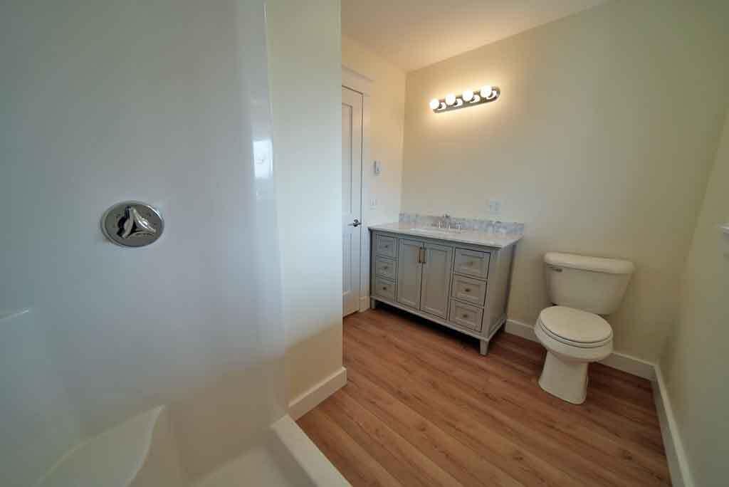 15 Lilac Lane, Houlton, ME, 04730