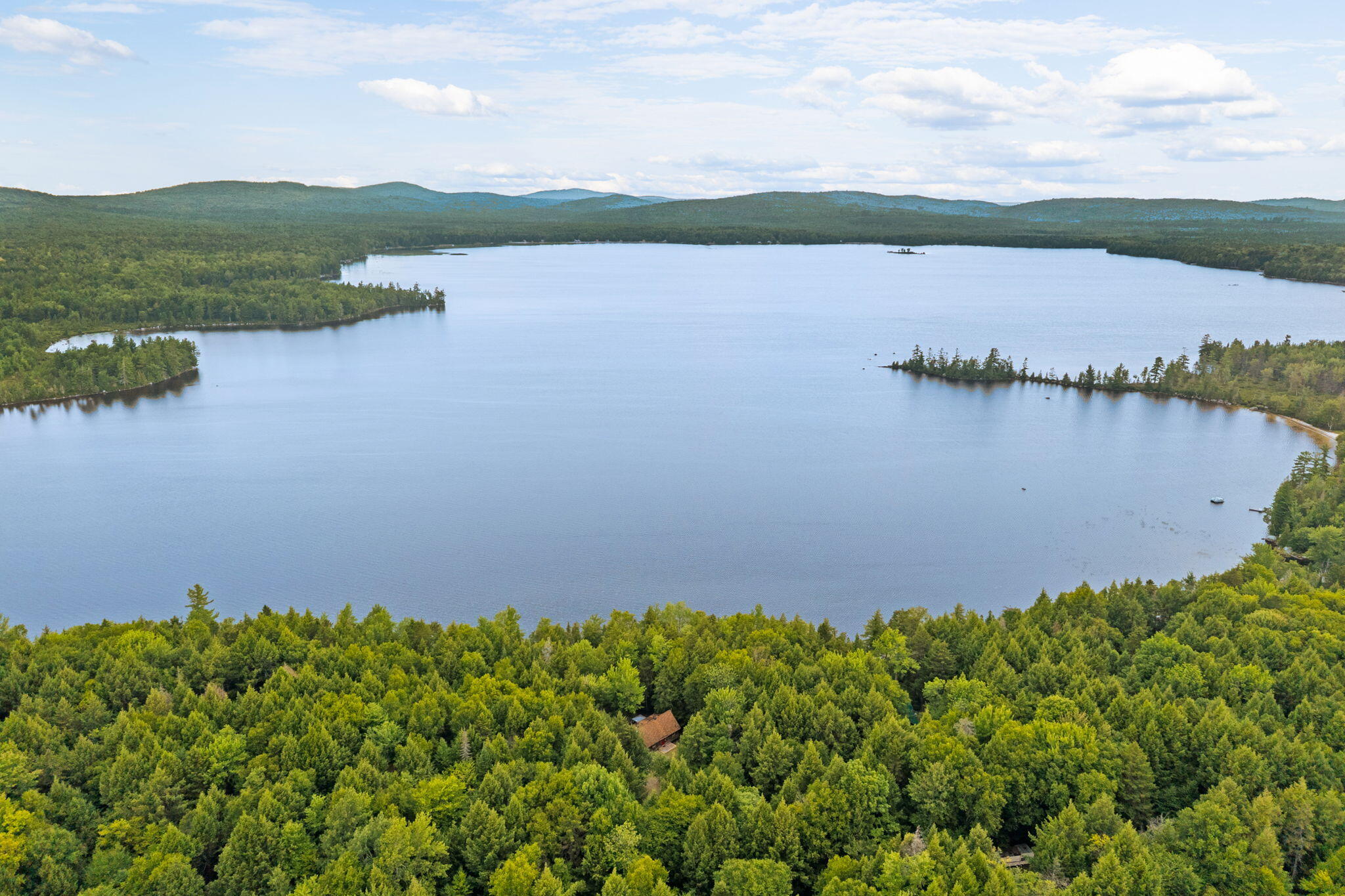 68-web-or-mls-687-e-madasgascal-pond-rd