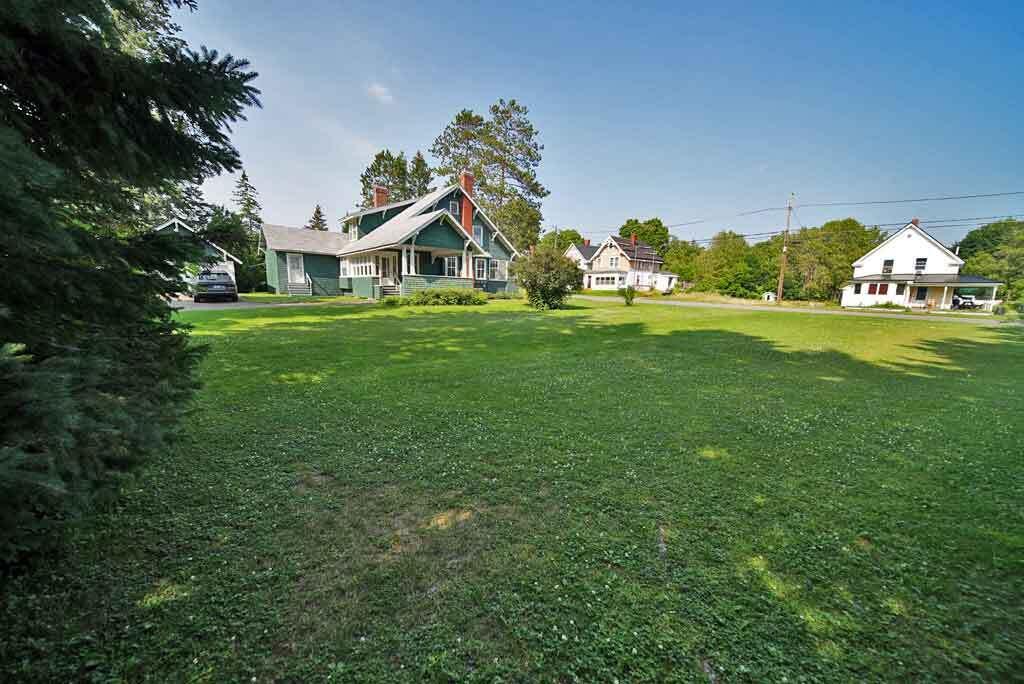 63 High Street, Houlton, ME, 04730