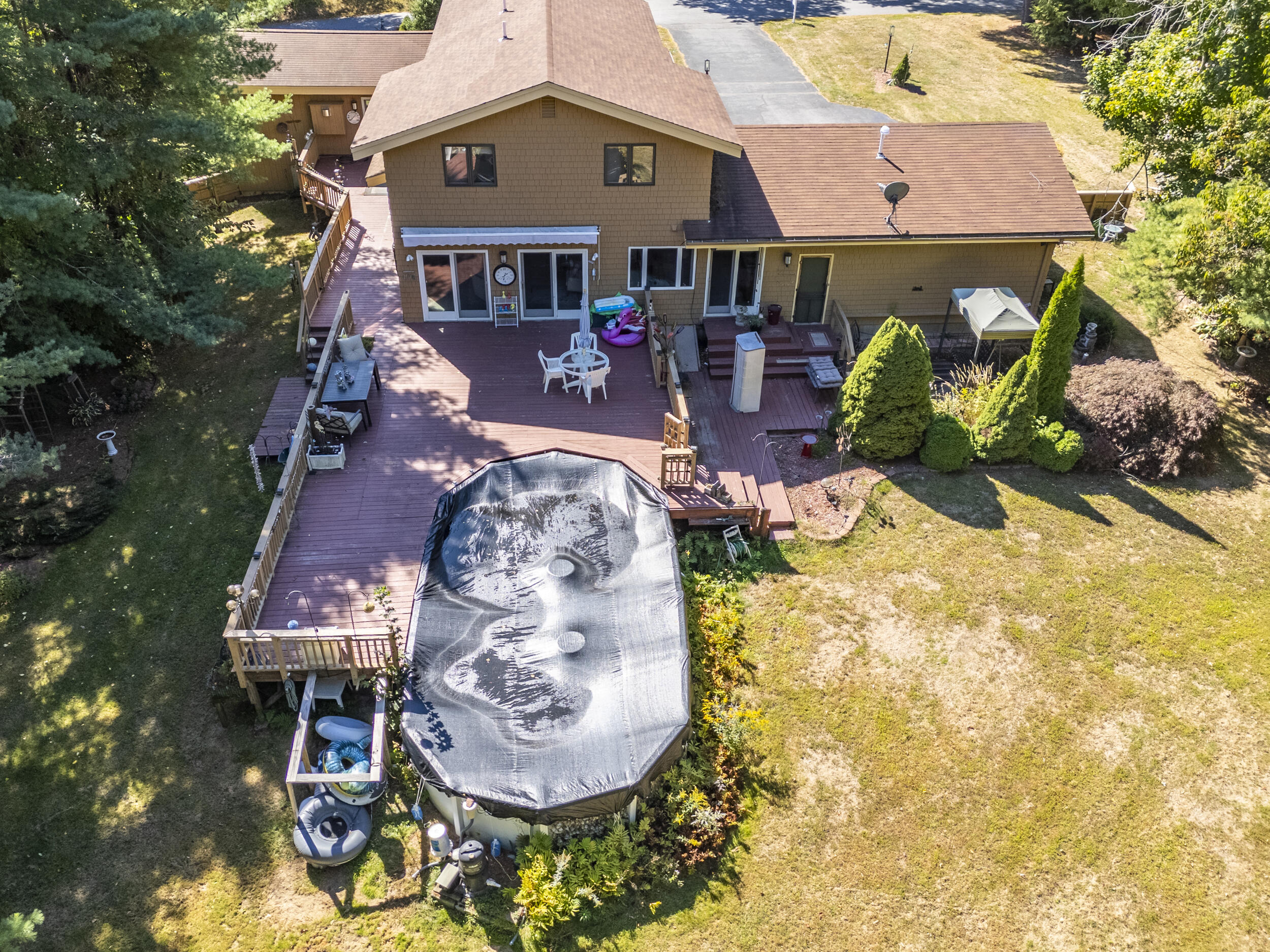 2 Brookfield Road