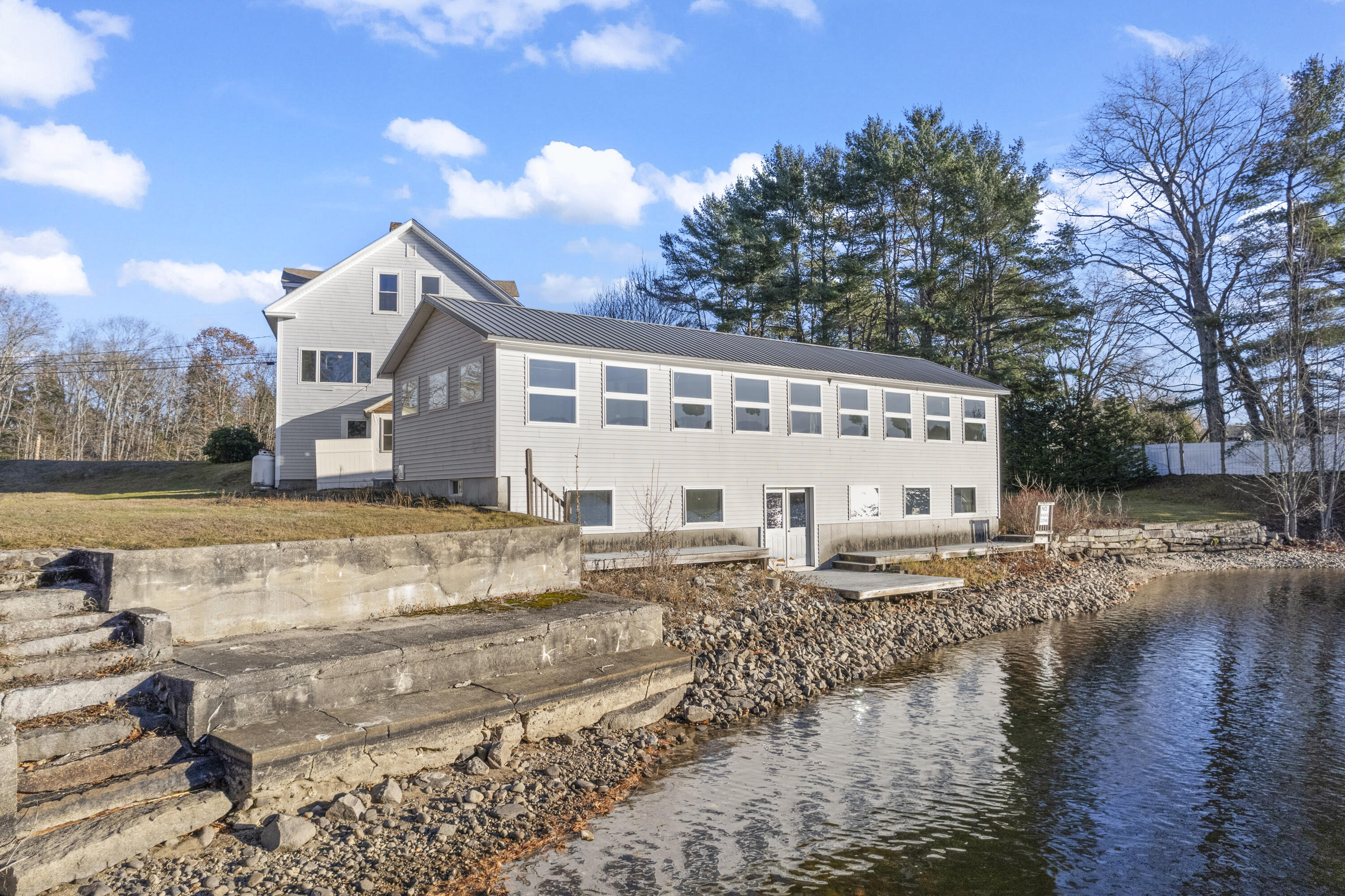 24 Emery Corner Road