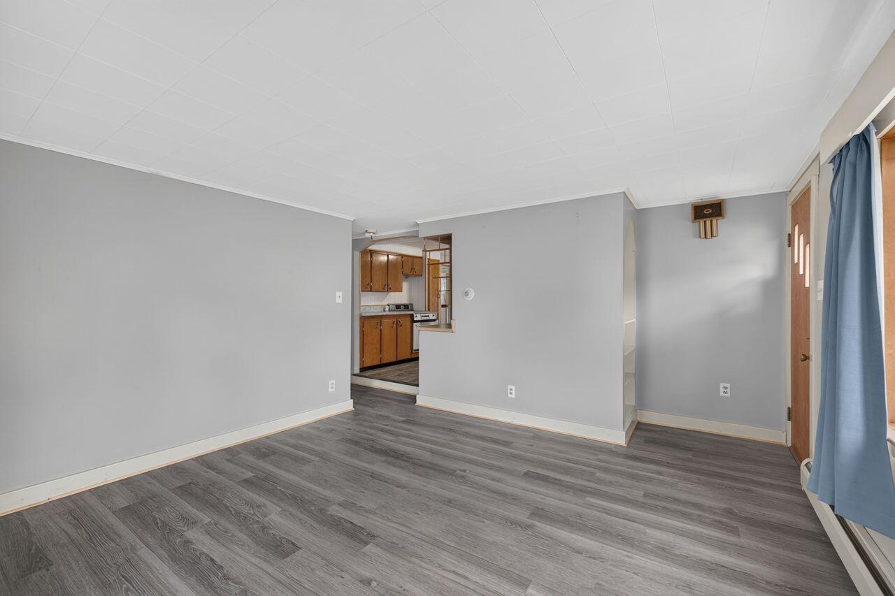 7 Bateman Street, Sanford, ME 04073 3G0A0332