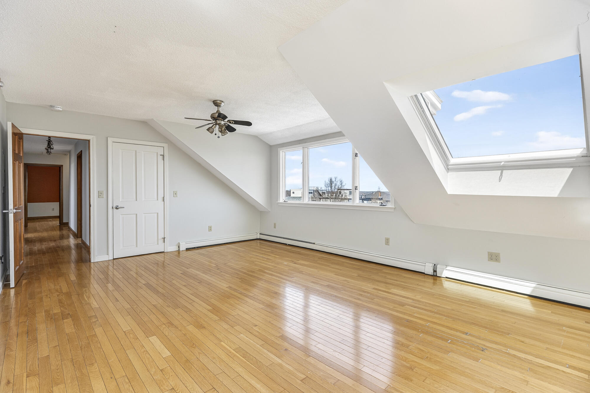 22 Cumberland Avenue UNIT 3, Portland, ME, 04101