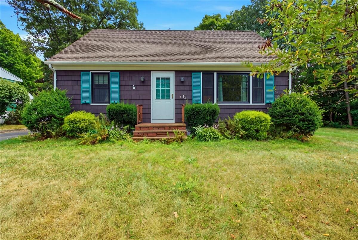 Photo of 35 Hillside Road Portland ME 04103