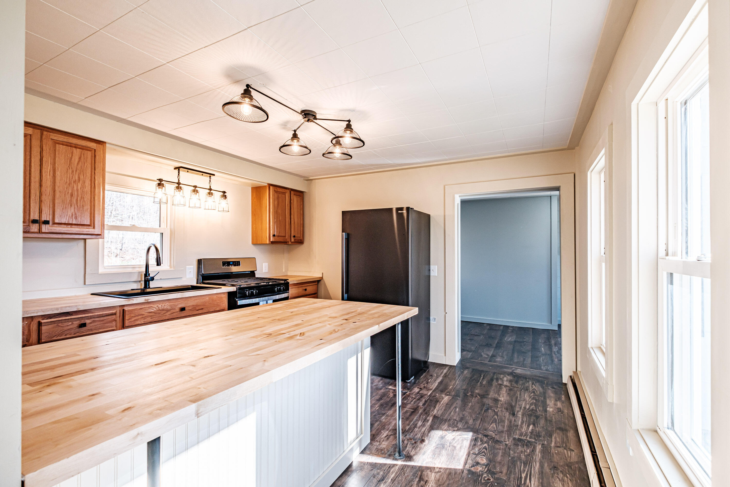 605 Hebron Road, Paris, ME, 04281