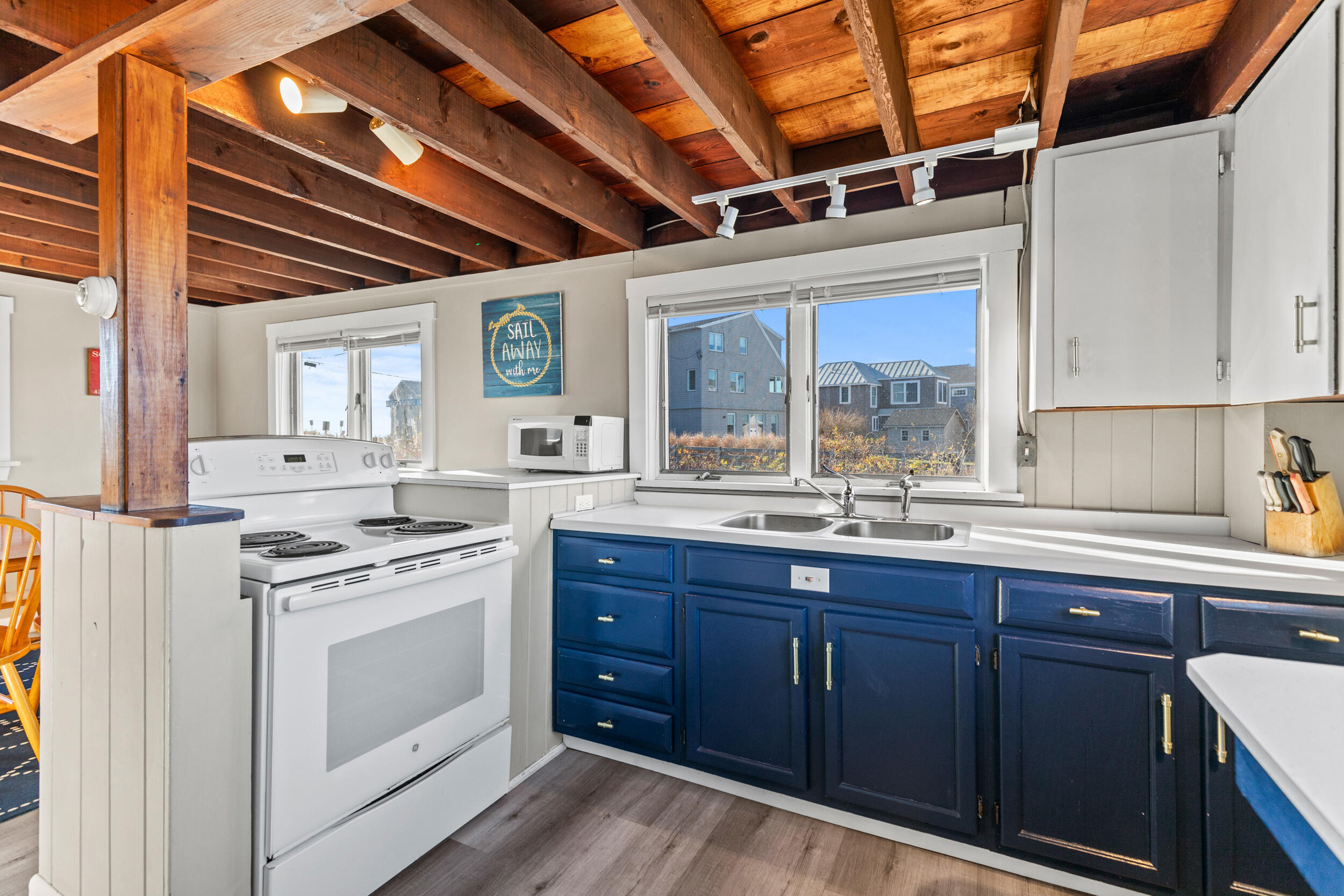2 White Sands Lane, Scarborough, ME, 04074