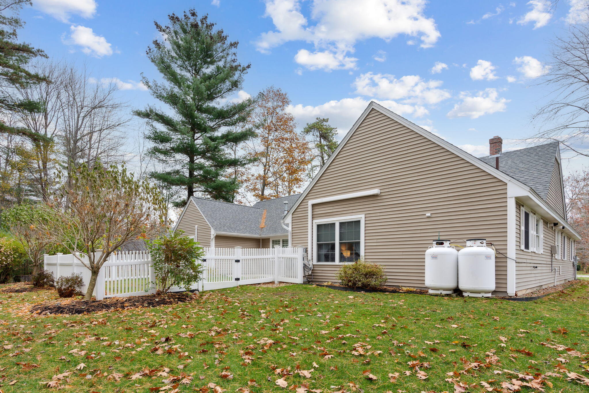 22 Coralburst Lane