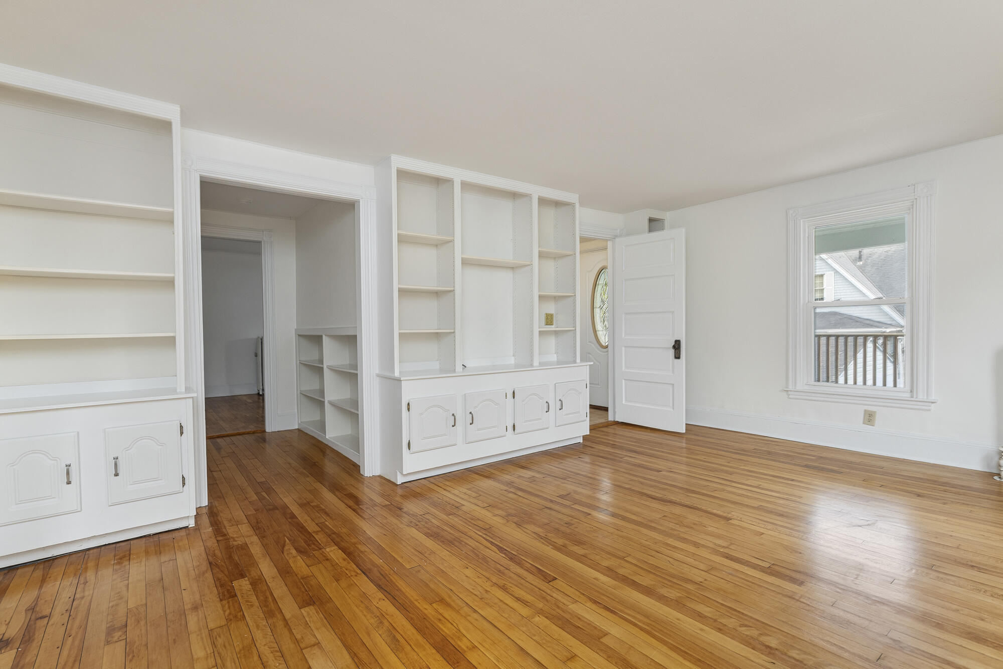 44 Warren Avenue, Cape Elizabeth, ME 04107 44 Warren Unit#1_04