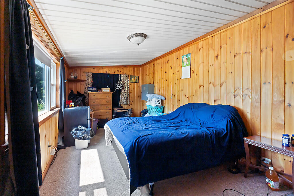 1650 N Belfast Avenue, Vassalboro, ME 04989 Sunroom