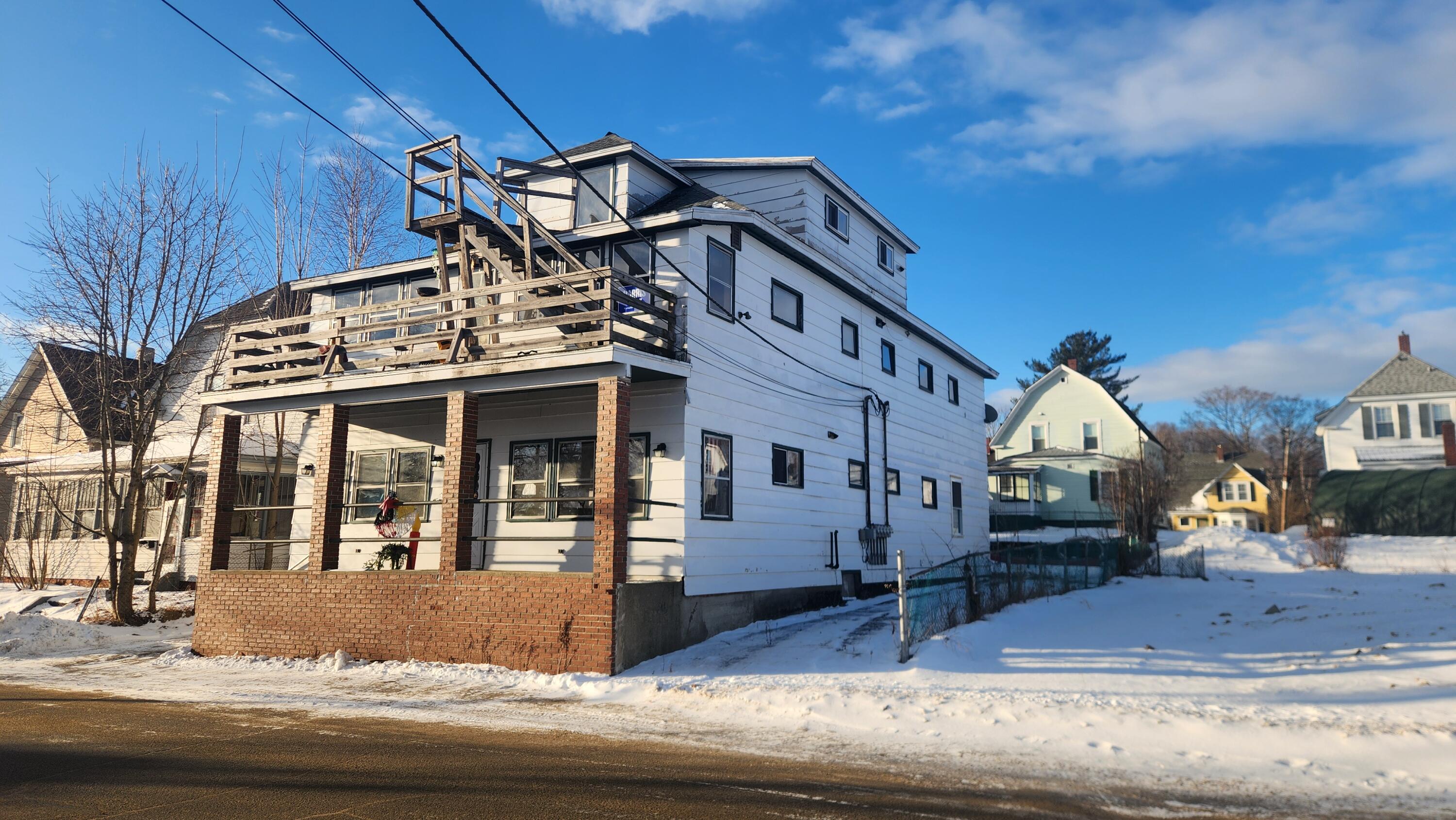 97 Penobscot Avenue, Millinocket, ME, 04462