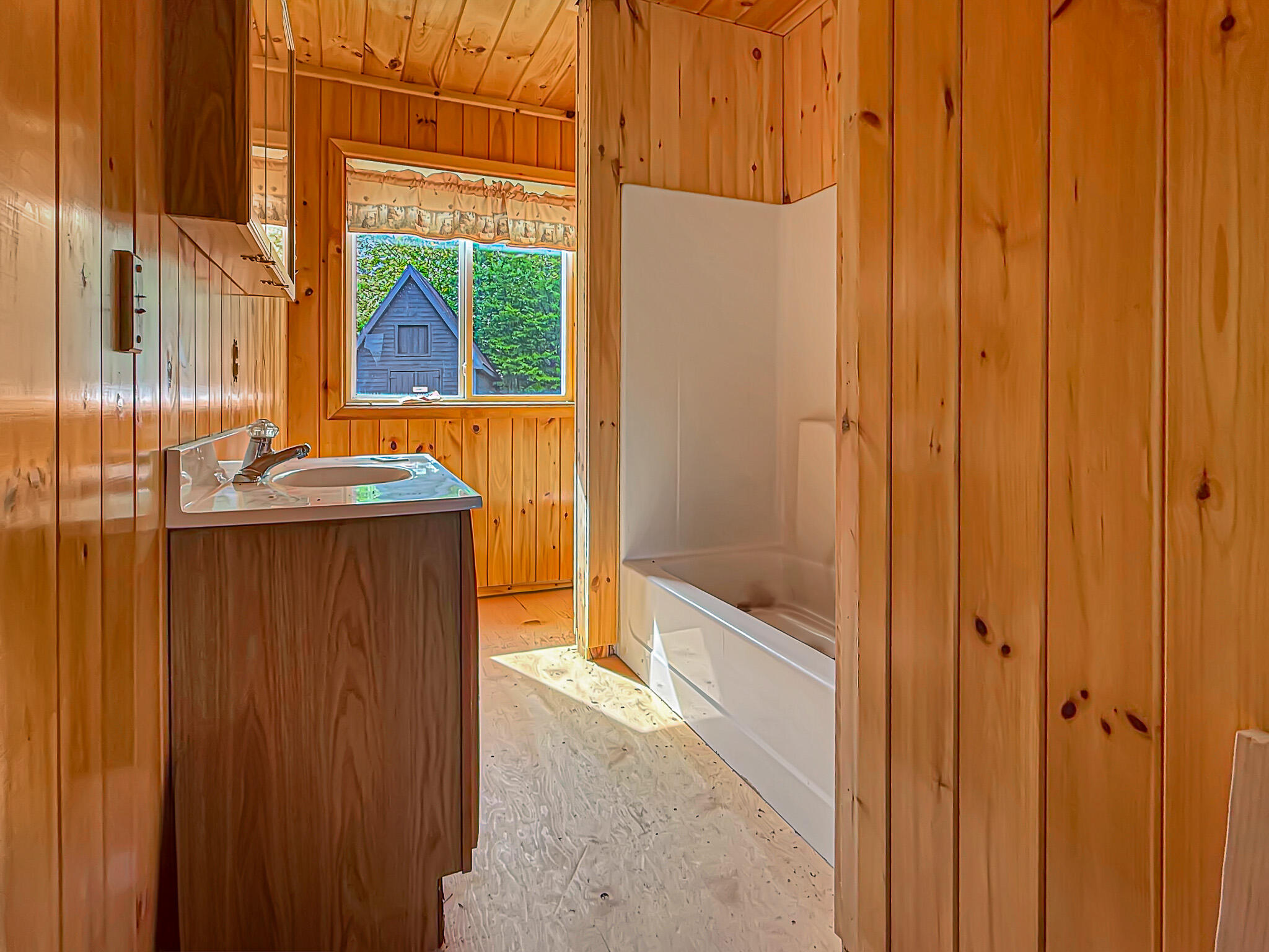 131 Bateman Lane, Byron, ME, 04275