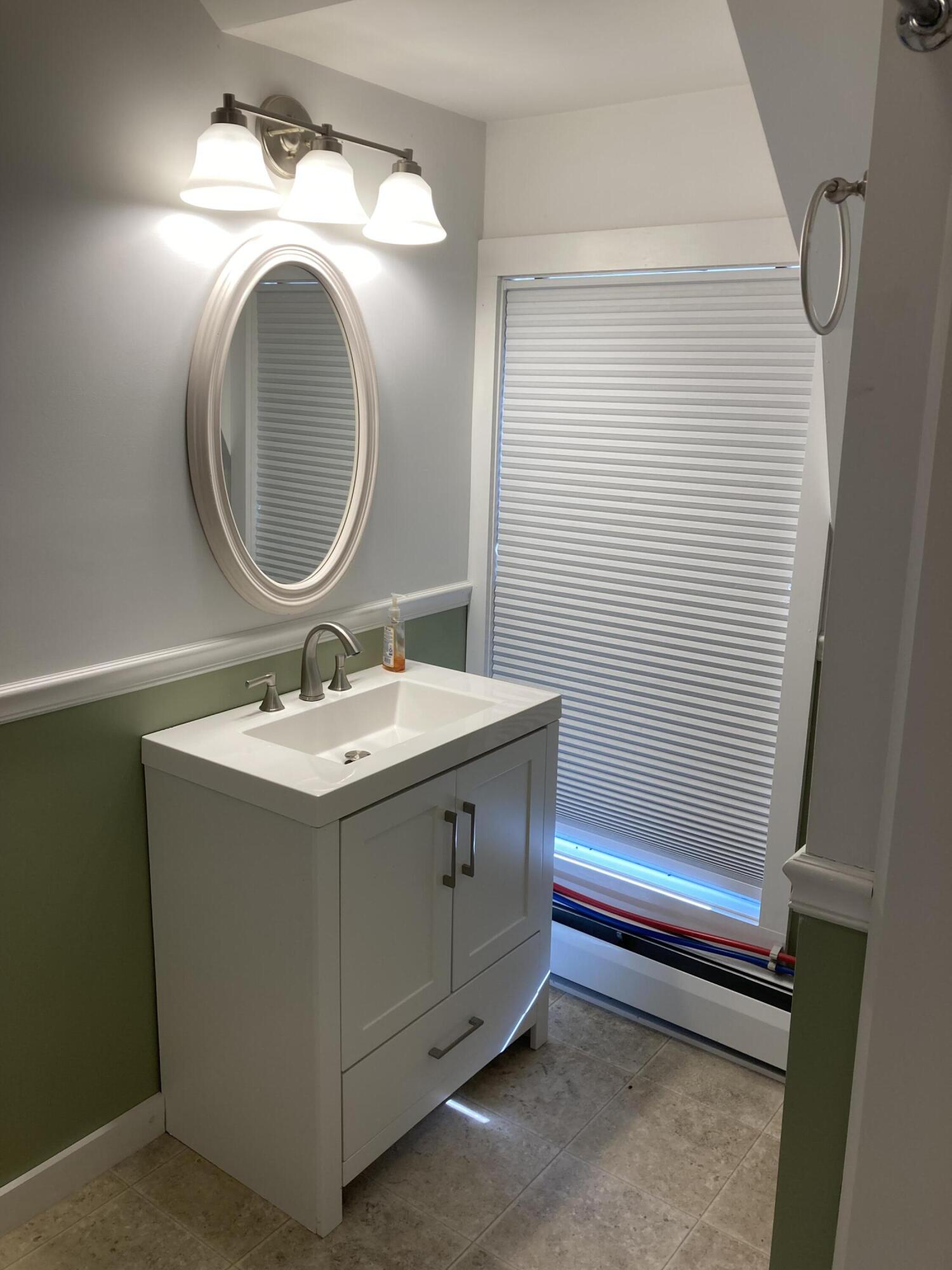 11 Gardner Avenue, Machias, ME, 04654