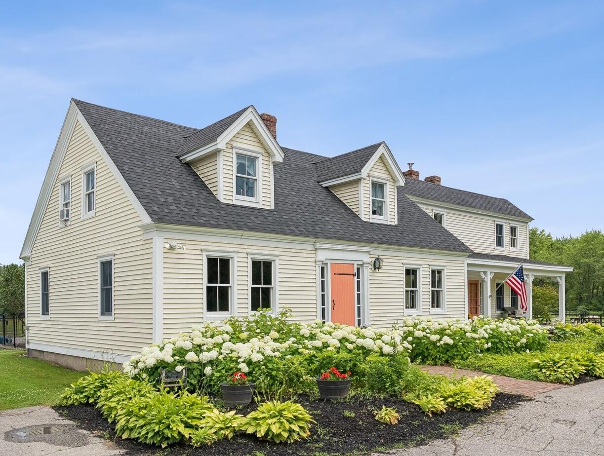 305 River Road, Hollis, ME, 04042