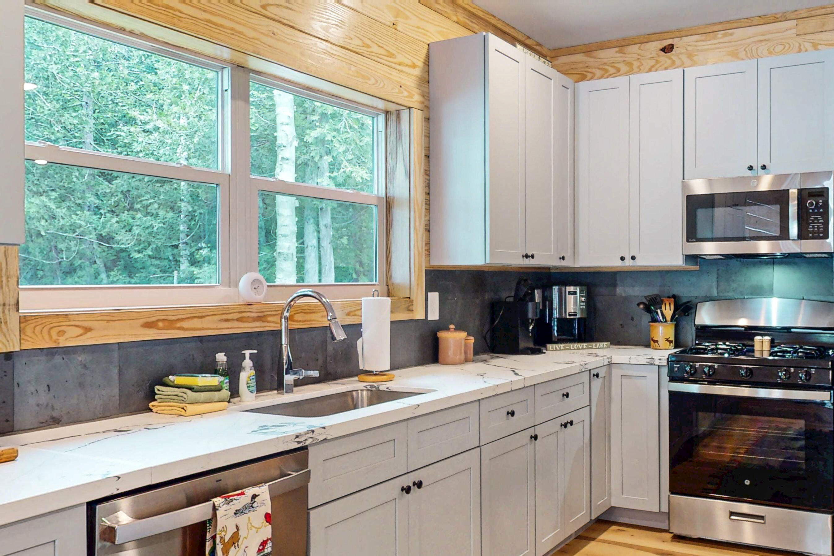 11 Nevermore Lane, Greenville, ME, 04441