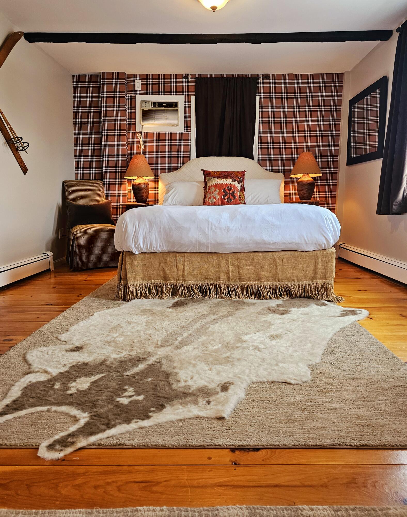 157 Main Street, Belgrade, ME, 04917