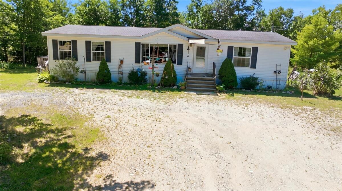 Photo of 89 Boothby Road Livermore ME 04253