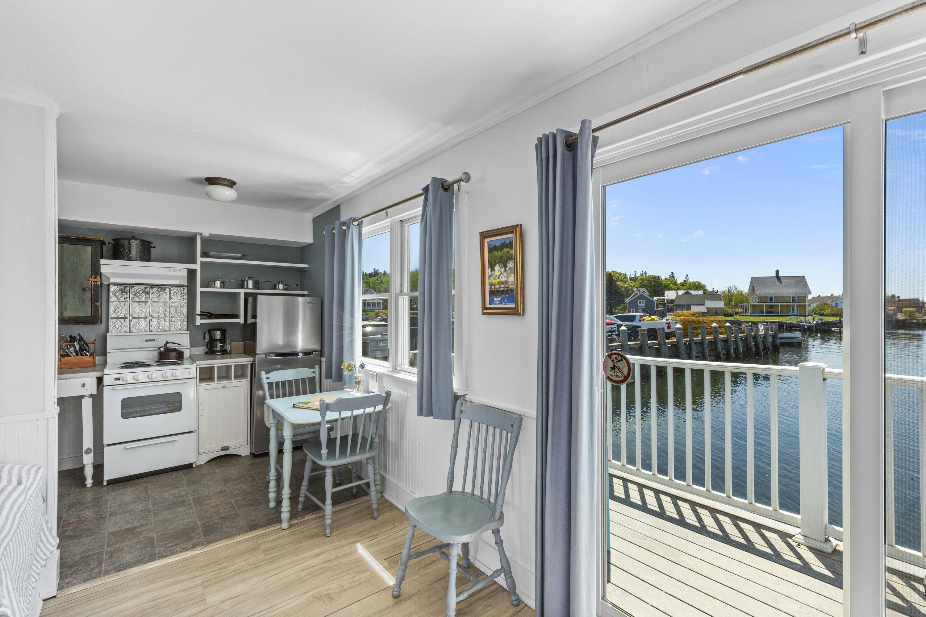 15 Main Street, Vinalhaven, ME, 04863