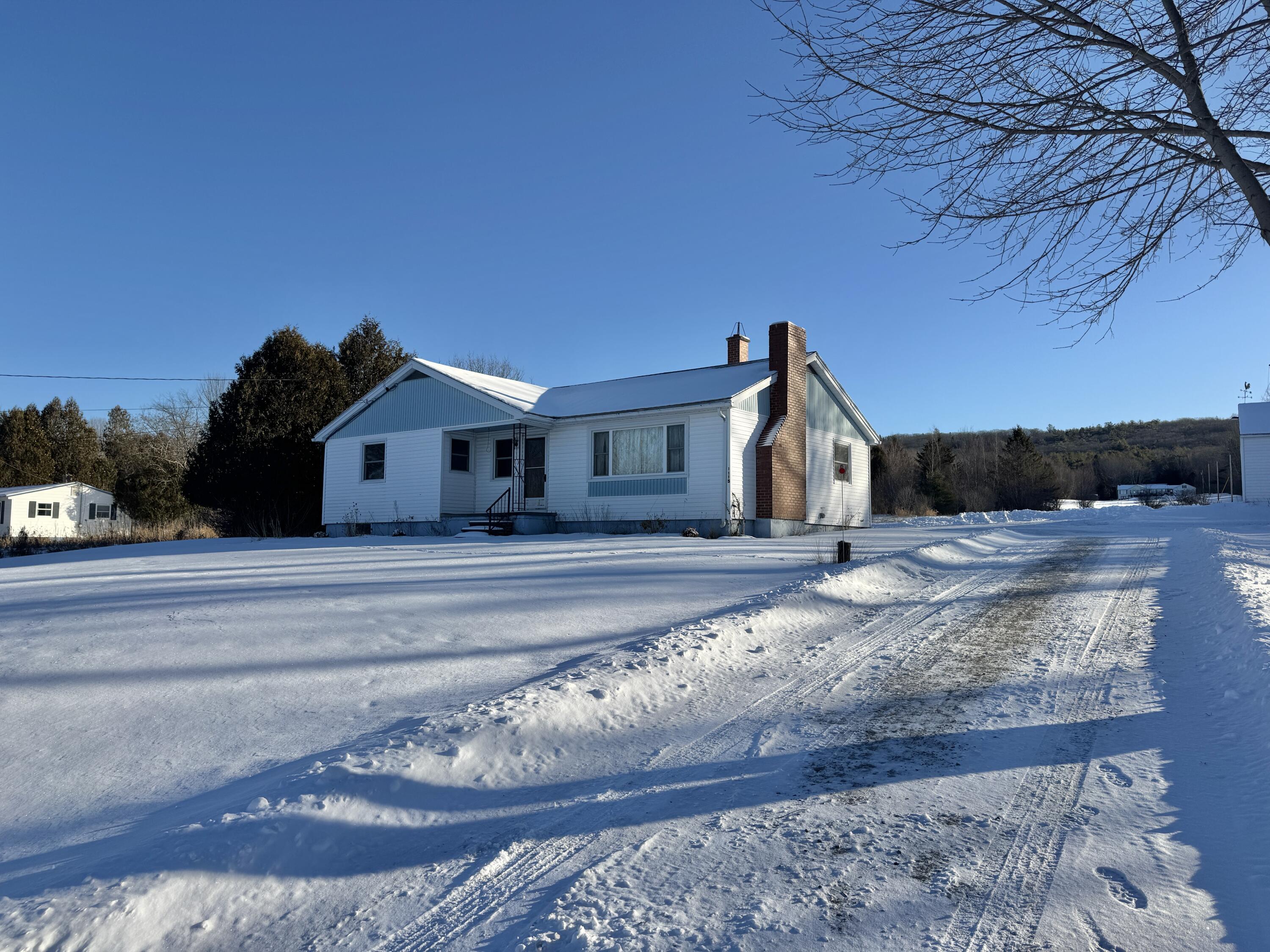 1115 River Road, Bucksport, ME, 04416
