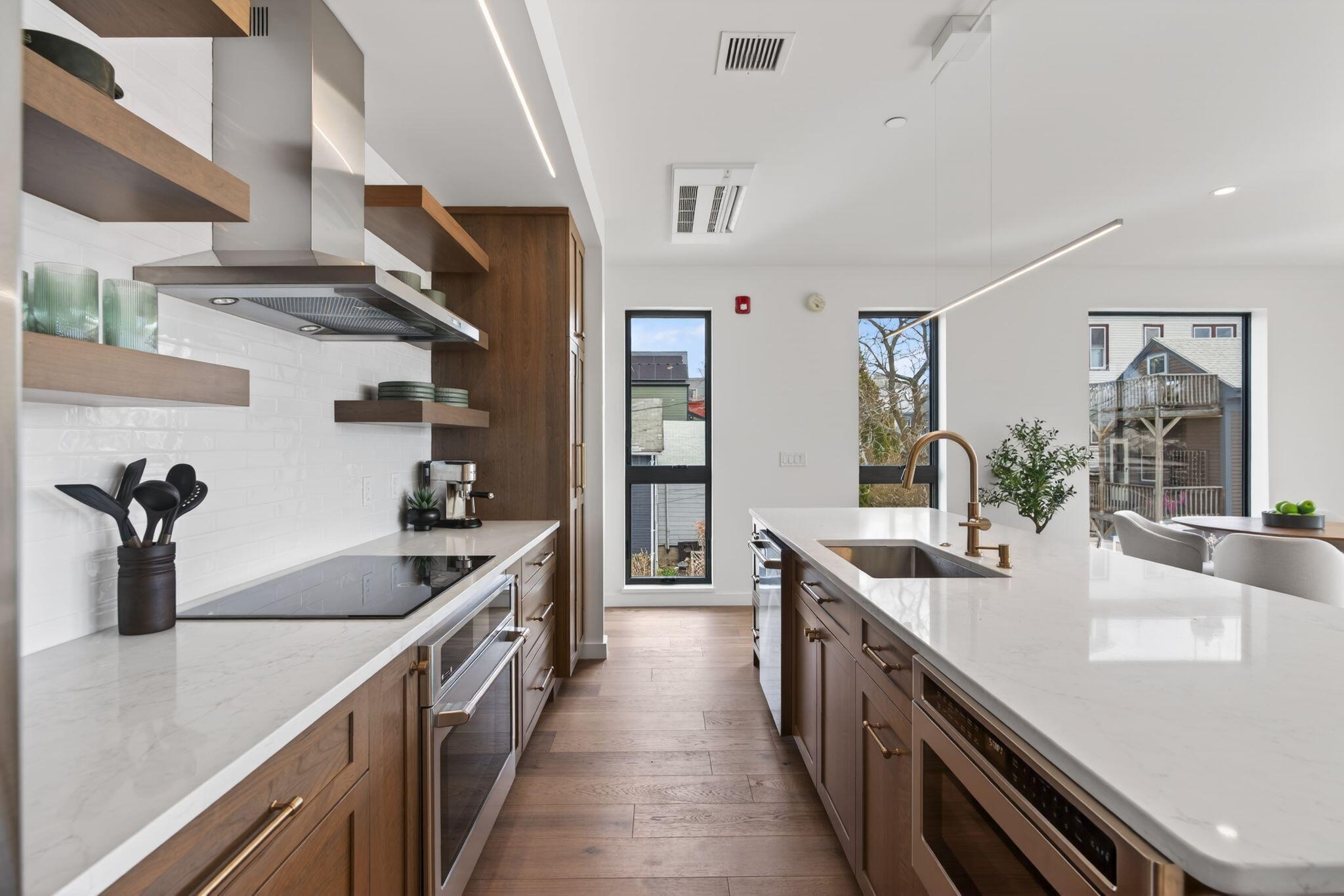 58 Cumberland Avenue UNIT 3, Portland, ME, 04101