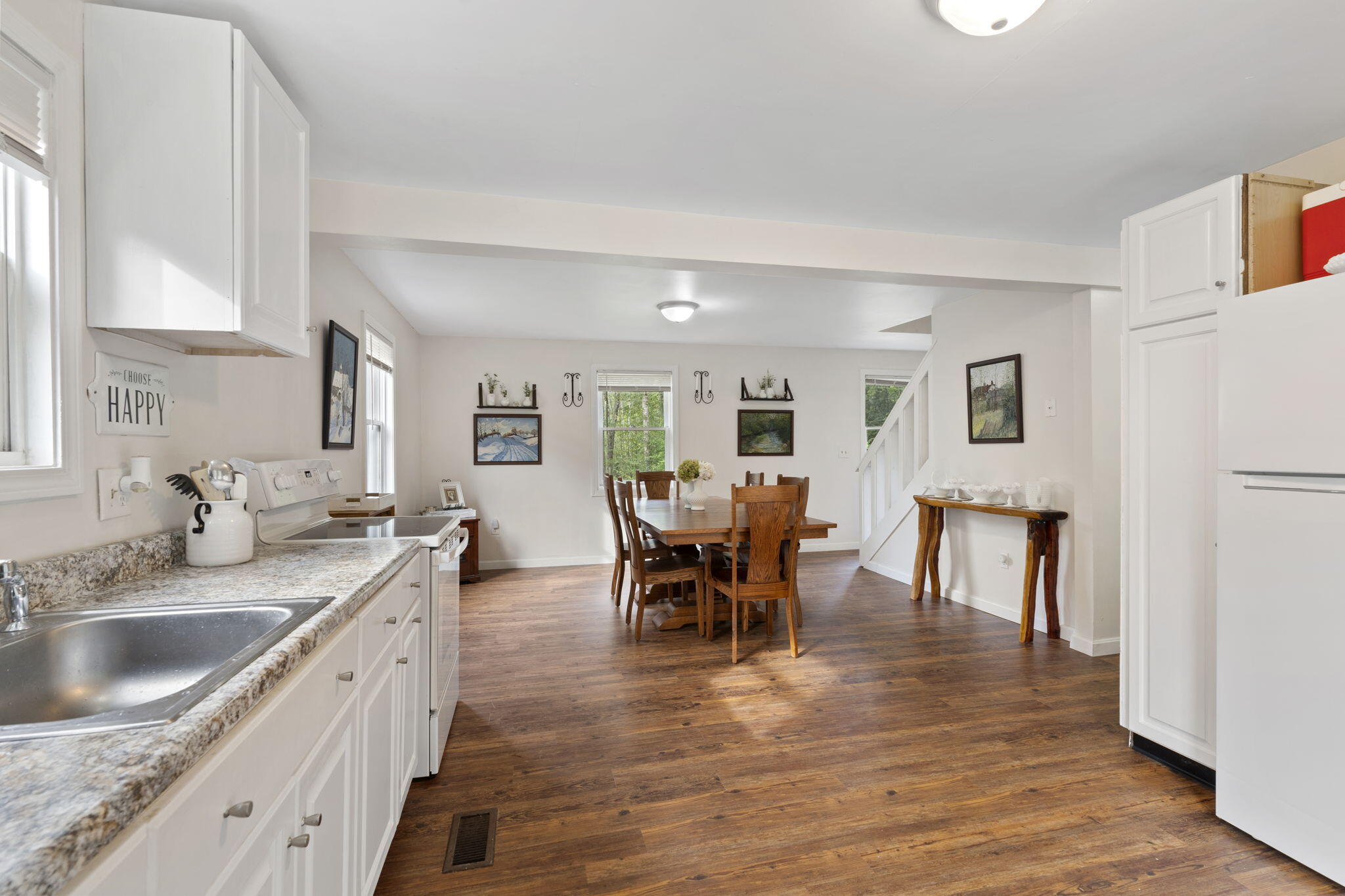 438 Lewis Road