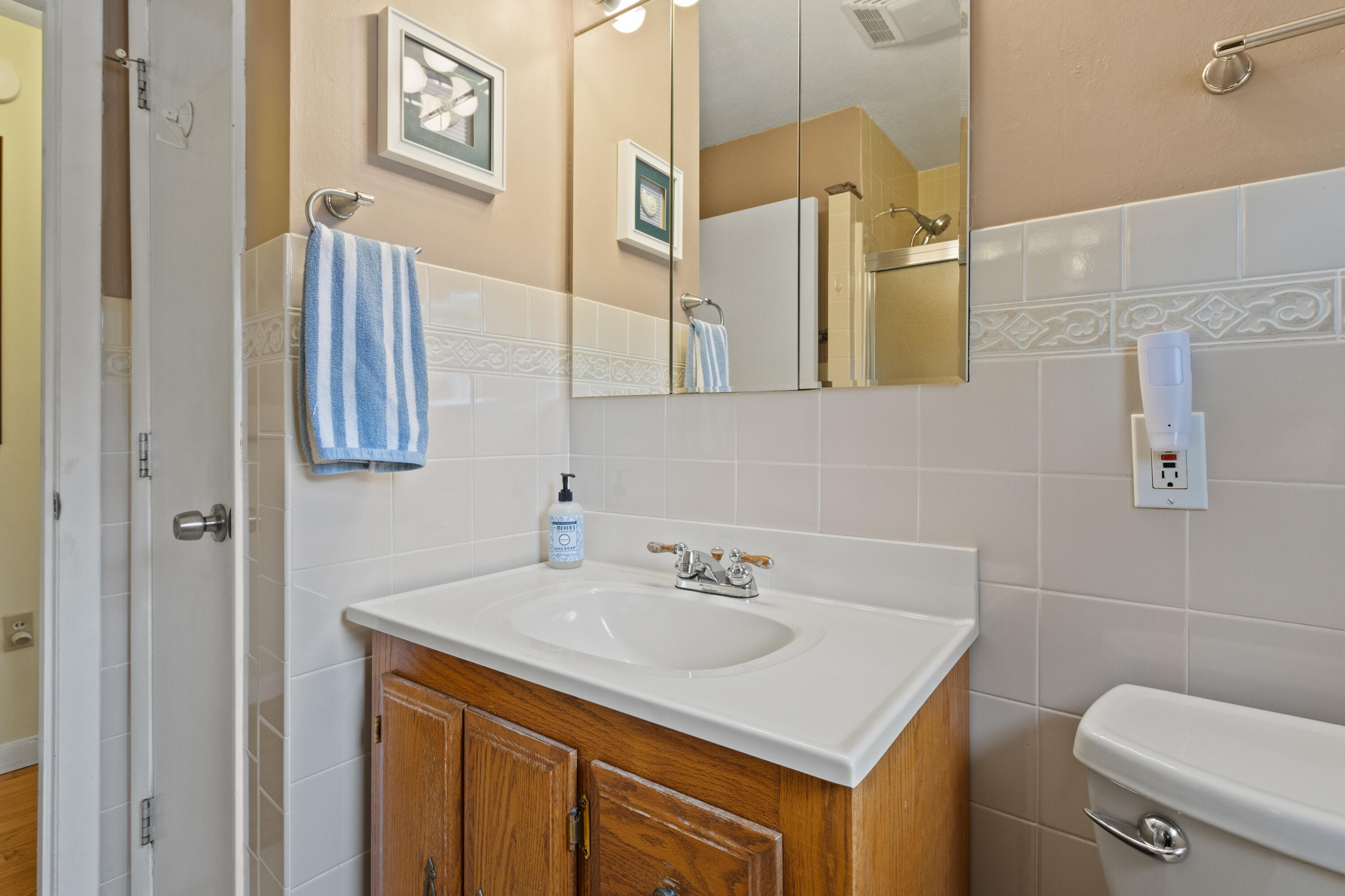 247 Maine Avenue, Portland, ME, 04103 247 Maine Avenue, Portland, ME, 04103