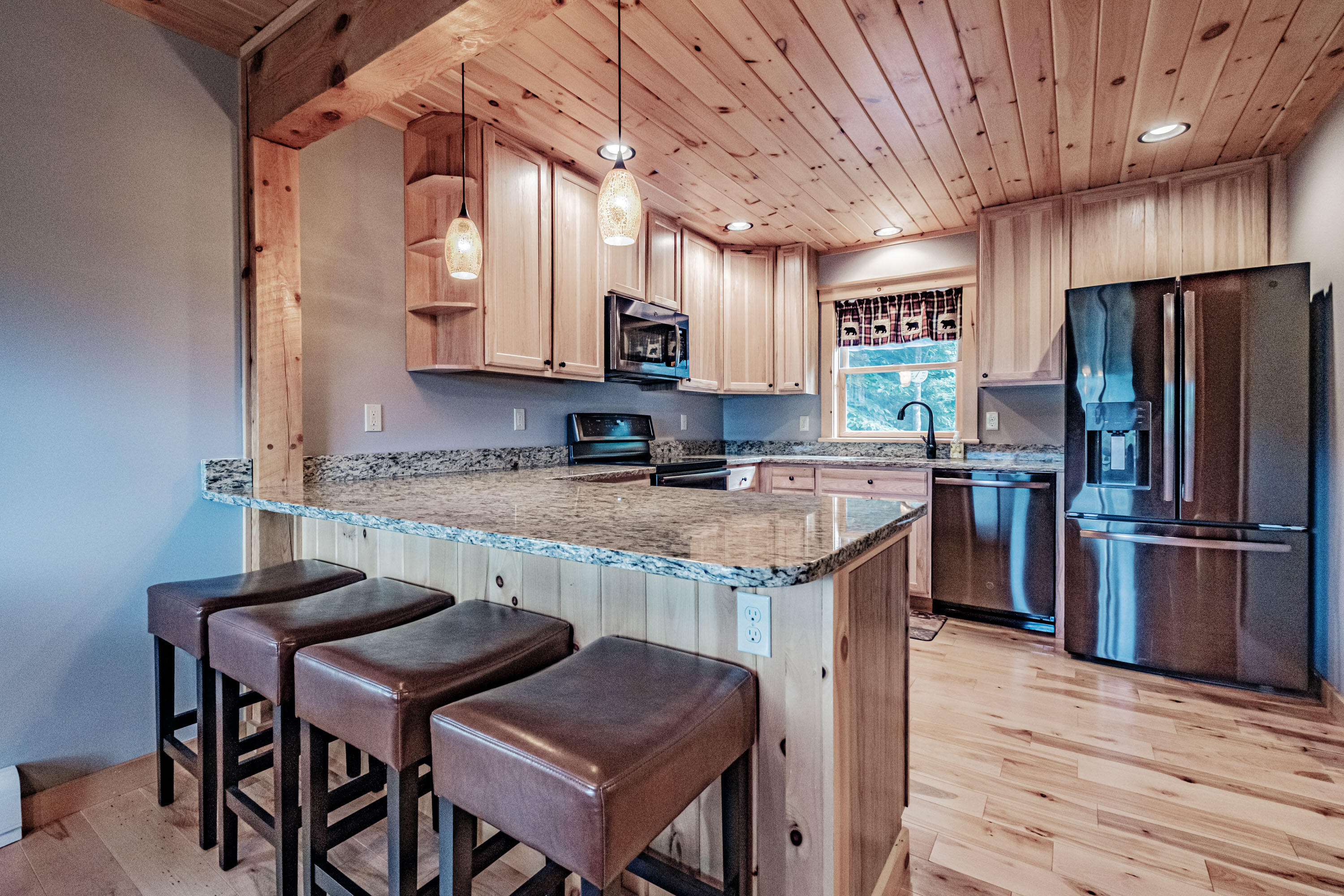 18 Thunder Ridge Road, Newry, ME, 04261