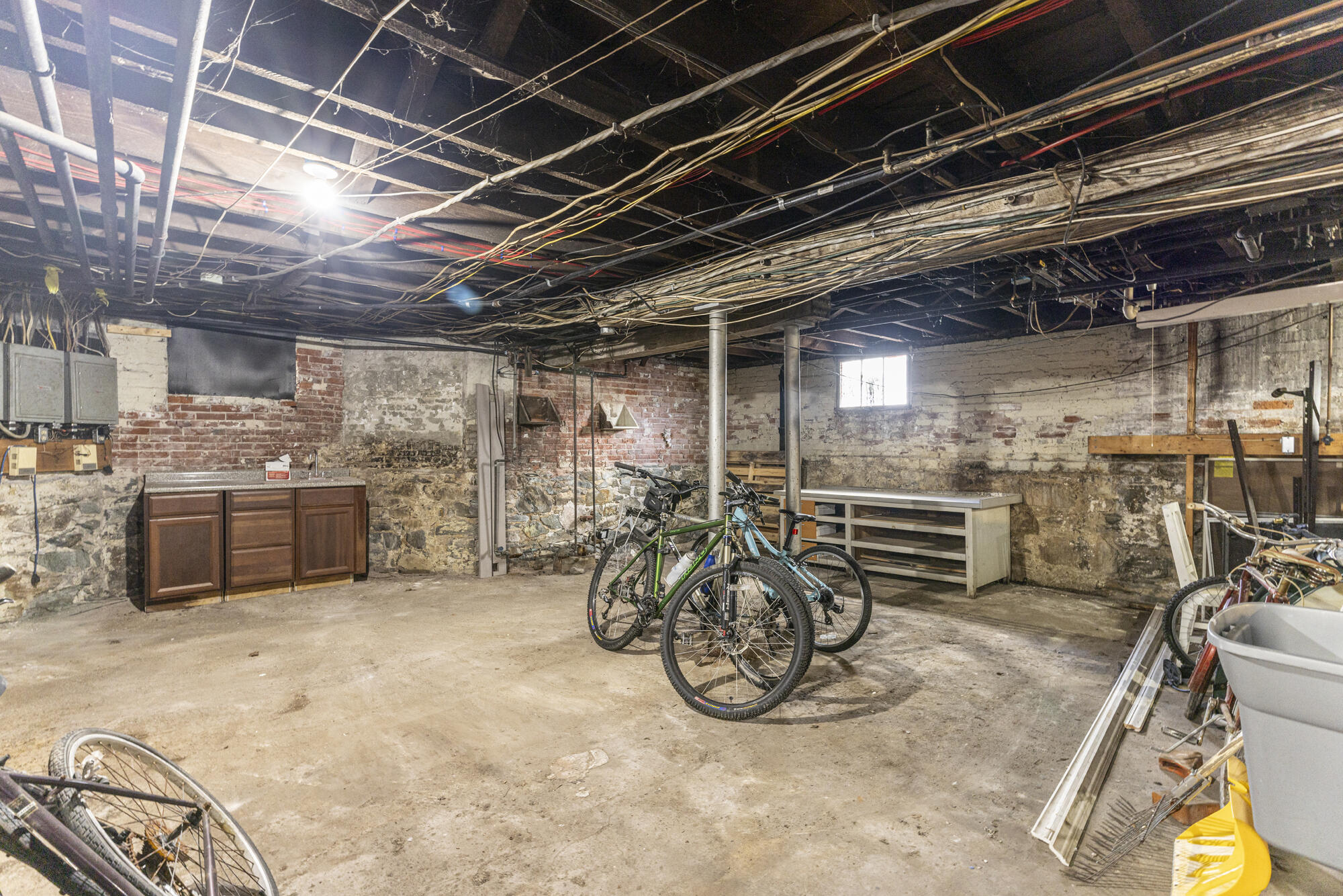 22 Cumberland Avenue UNIT 3, Portland, ME, 04101
