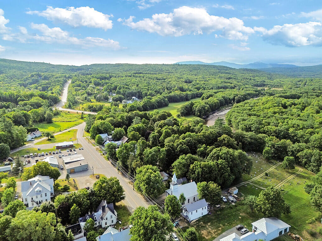 83 Main Street, Phillips, ME, 04966