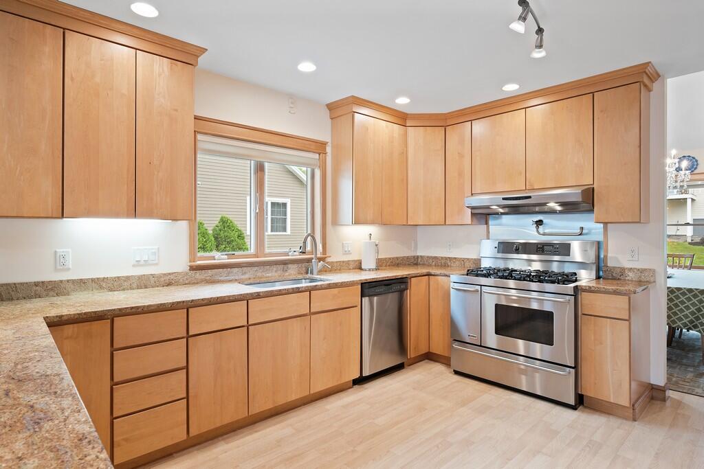 15 Harbor Drive UNIT 15, Brewer, ME, 04412